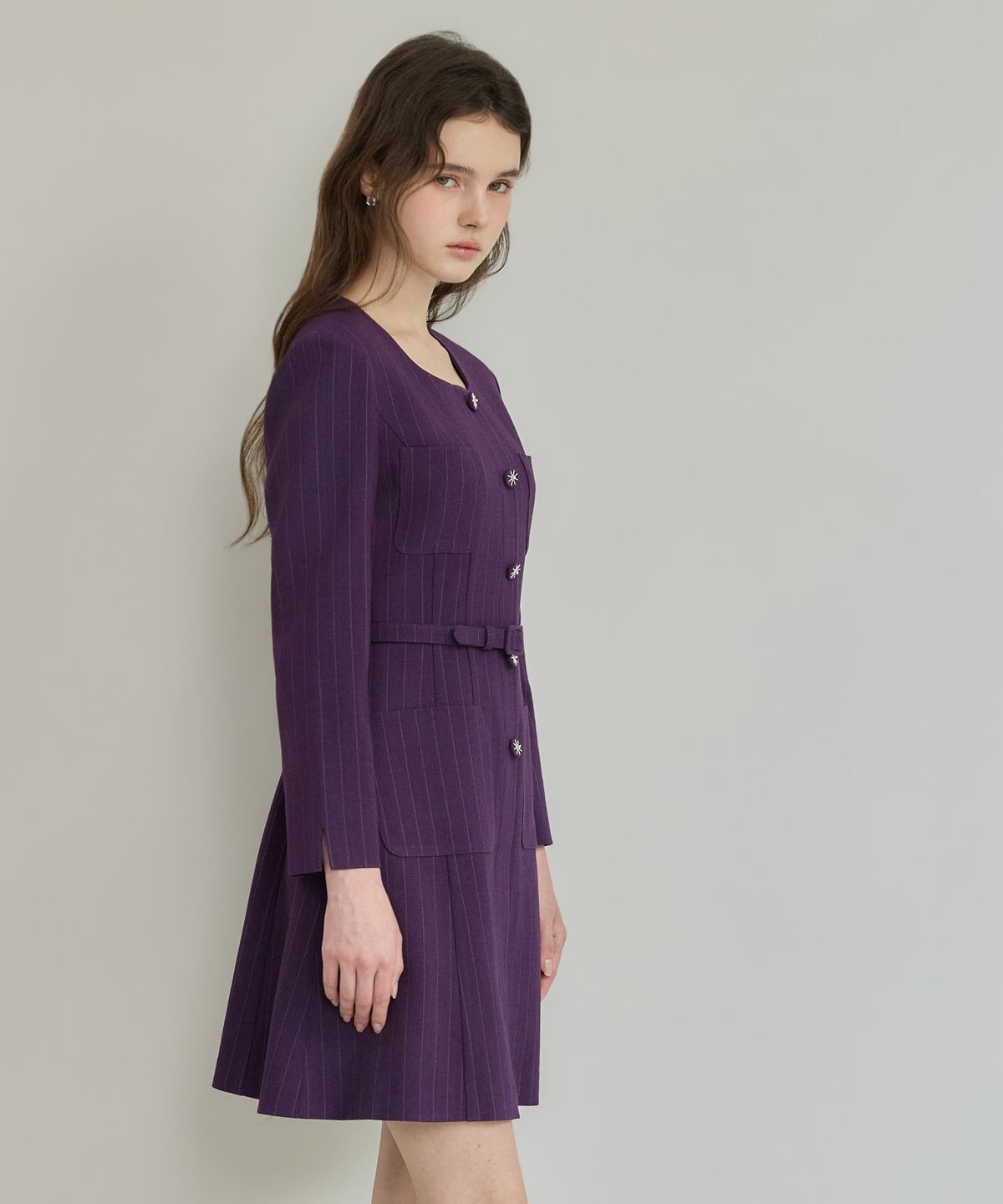 쥴리앤칼라(JULIY&CALLA) 26FW 칼라158 도멘 조엘라 스트라이프 원피스 퍼플