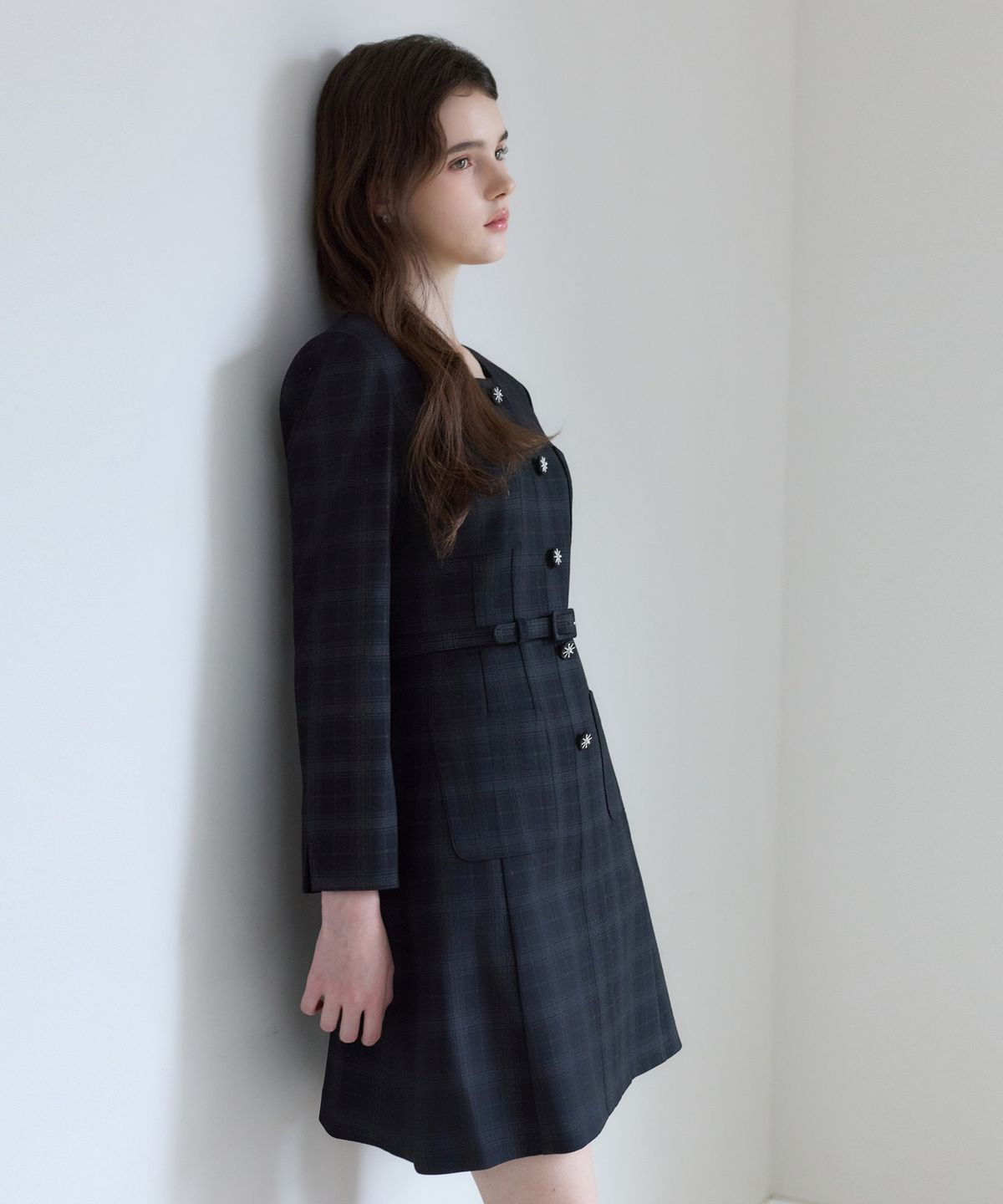 쥴리앤칼라(JULIY&CALLA) 26FW 칼라158 도멘 조엘라 체크 원피스 블랙
