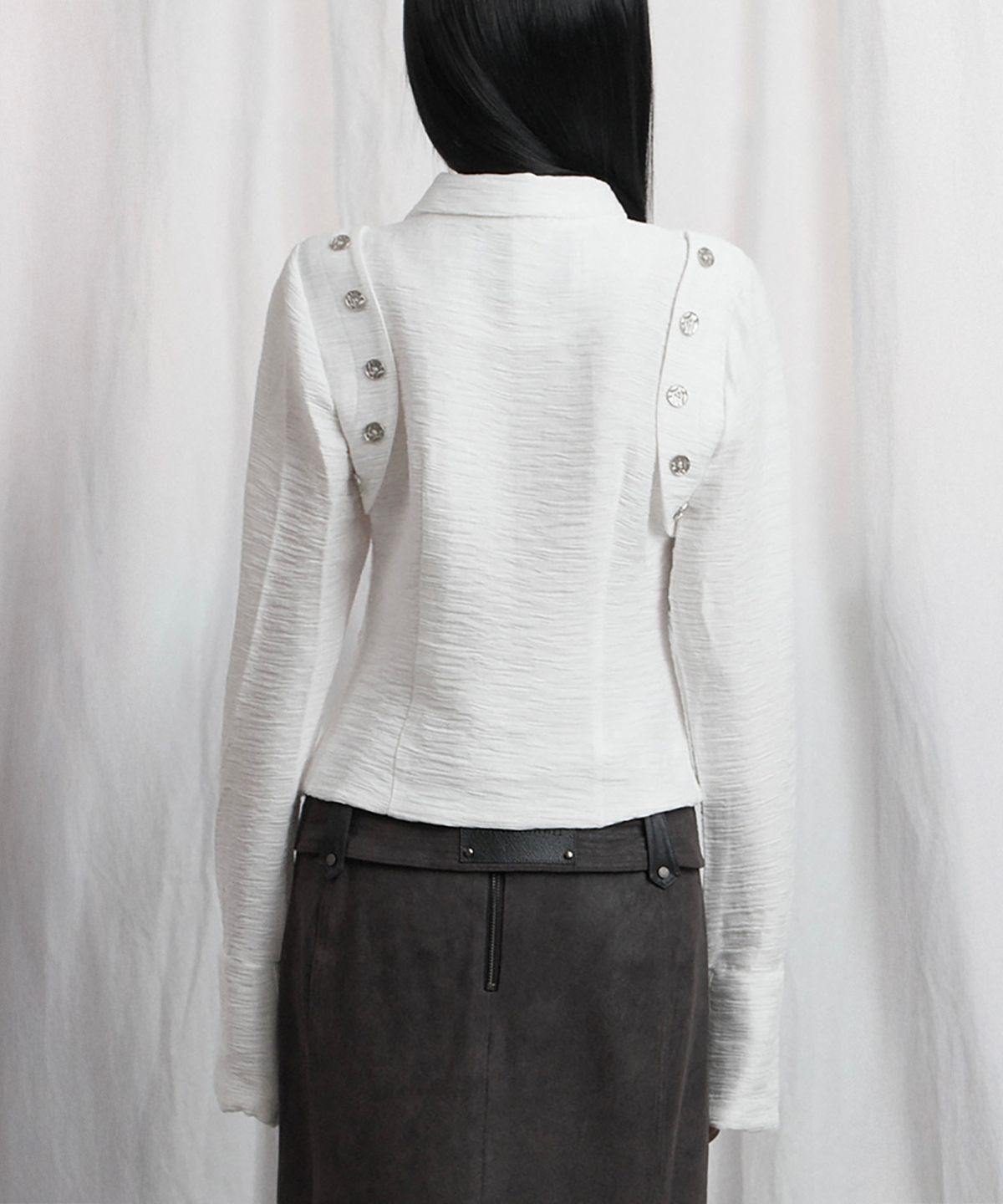 에트오소메(ETRE AU SOMMET) Side Shirring Zip-Up (White)