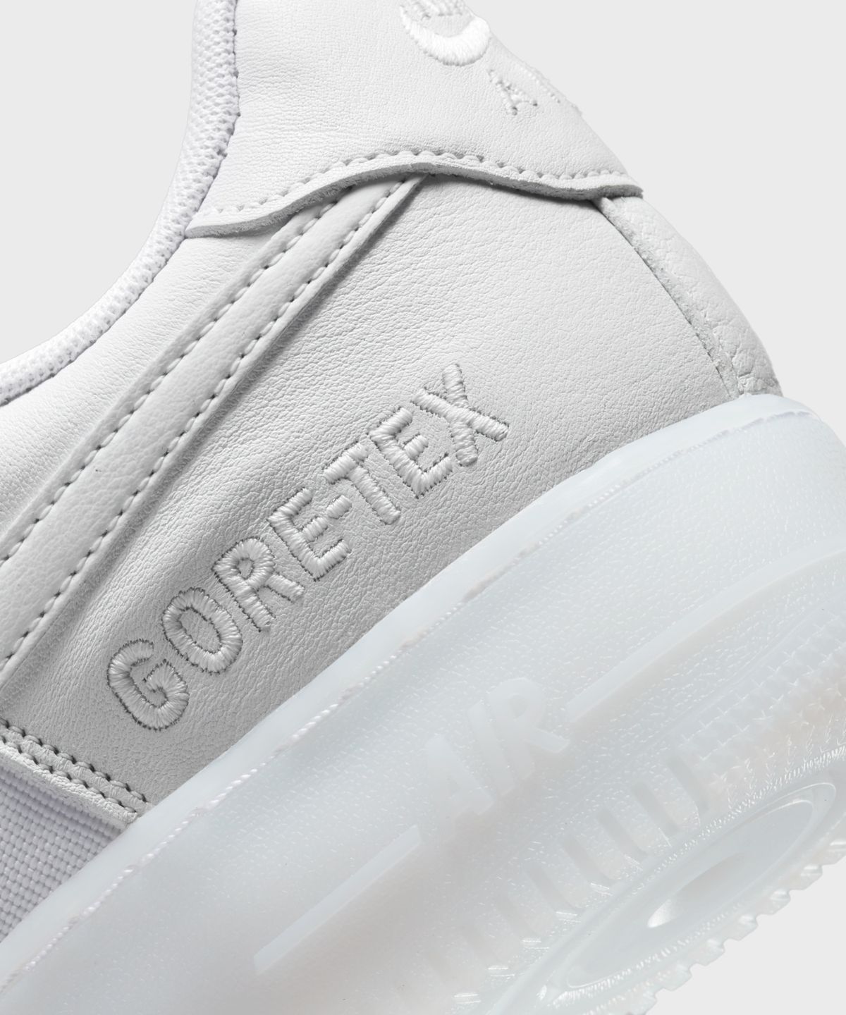나이키(NIKE) 에어 포스 1 GTX M - 화이트:하이퍼 로얄:화이트 / DJ7968-100