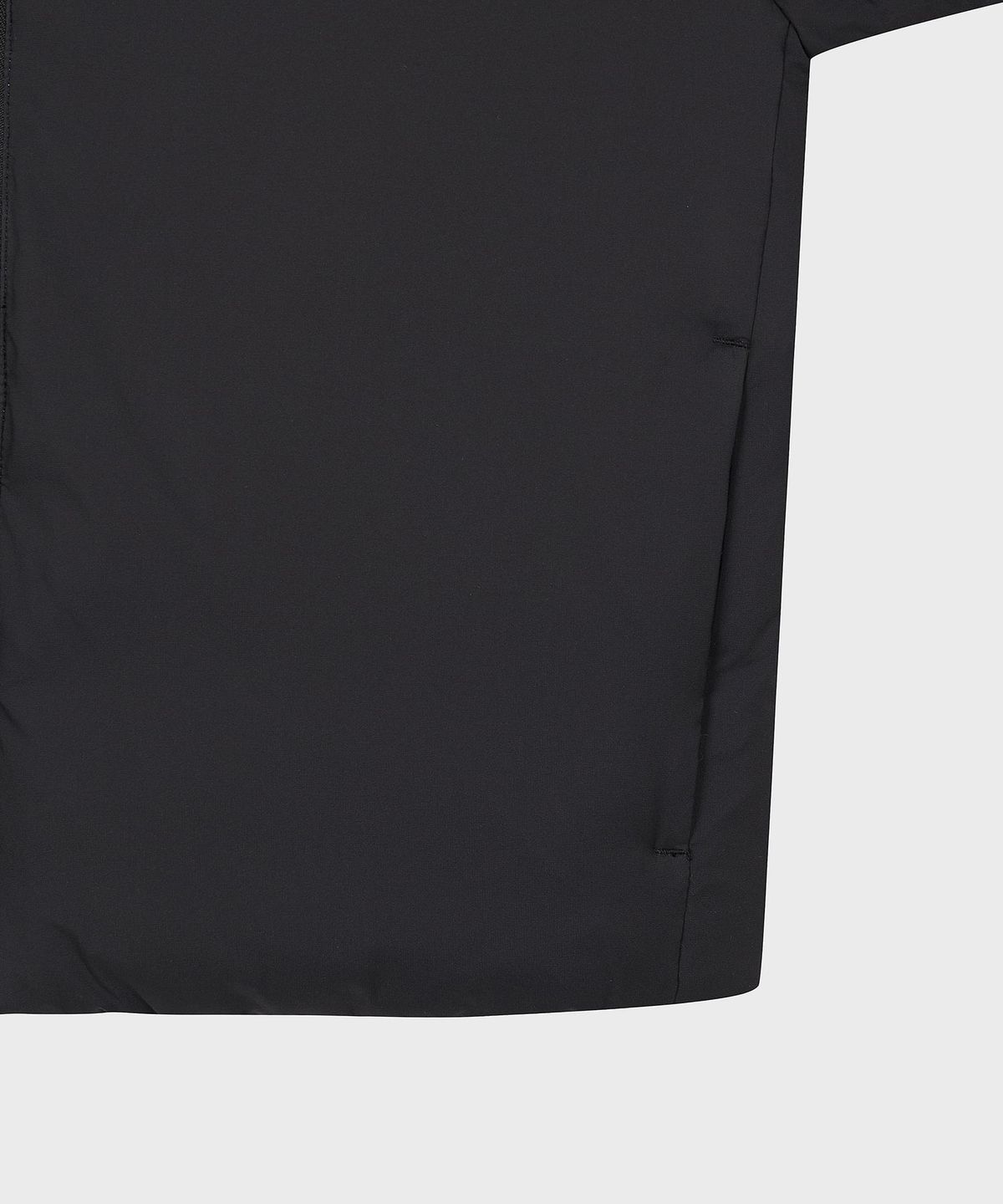 세르지오 타키니(SERGIO TACCHINI) W 에어테크 크롭 후드 경량 패딩 (Black)