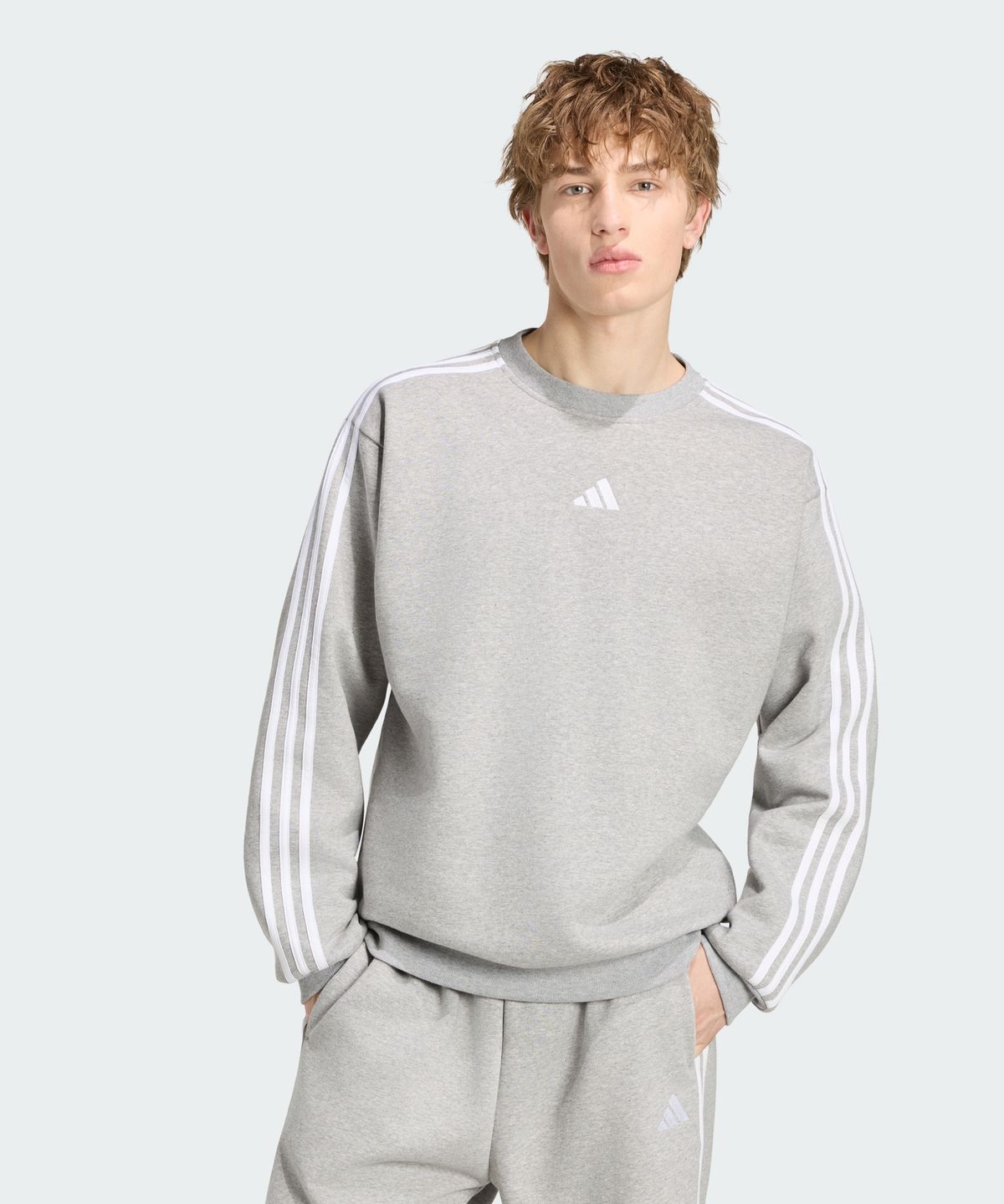 아디다스(ADIDAS) 에센셜 3-스트라이프 플리스 스웨트셔츠 KY4158