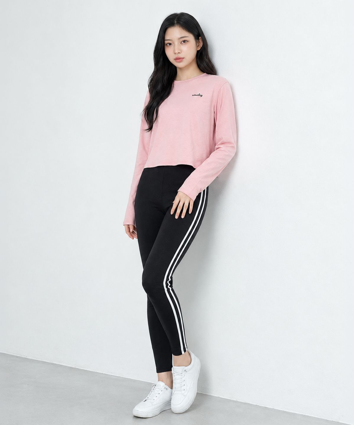 벤디스(VENDIS) [4PCS] 여성 크롭 긴팔 래쉬가드 투라인 레깅스 상하의 세트 M223 C234