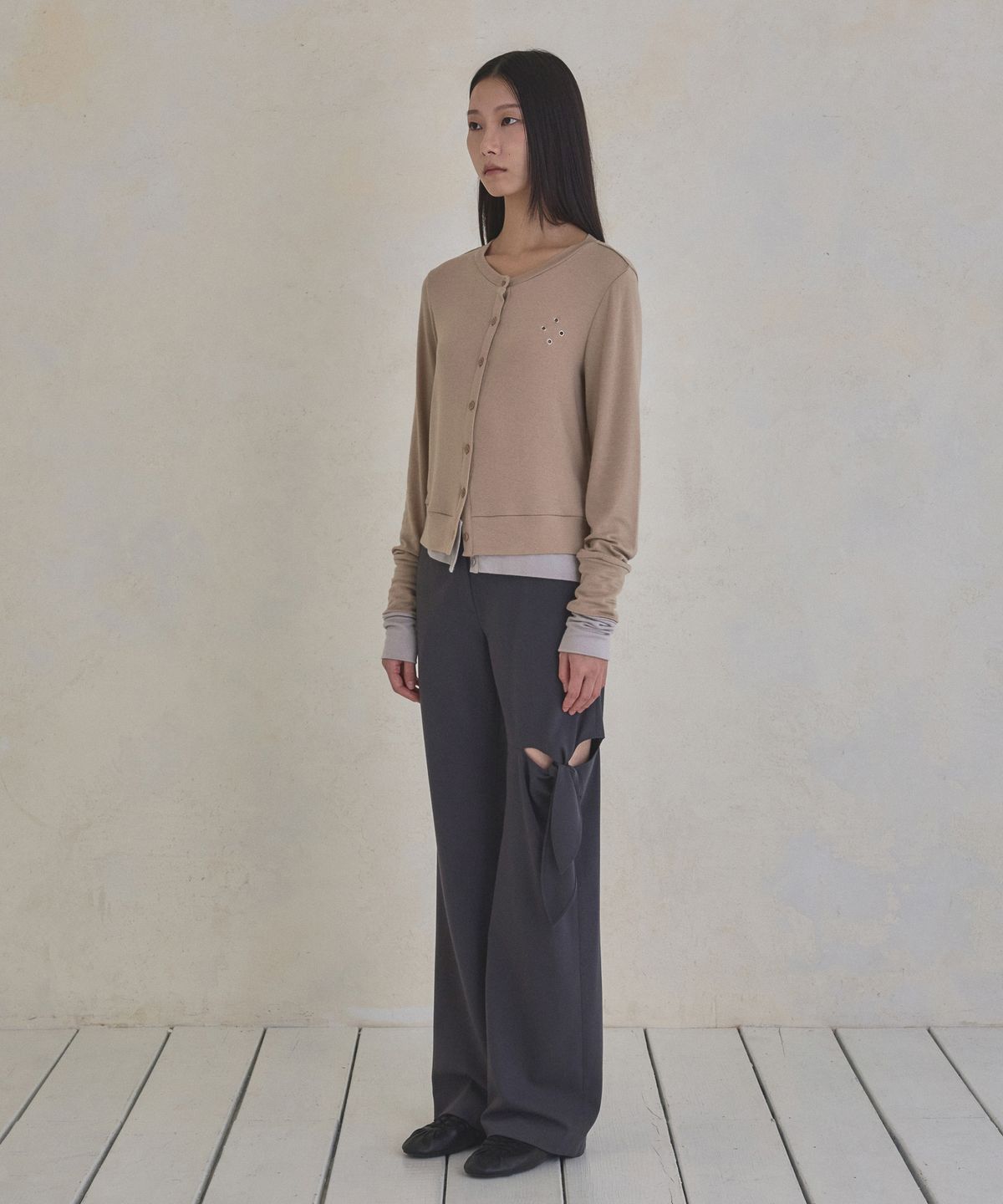 실롯(SEALOT) Tied-Up Semi Bootcut Pants (Charcoal)