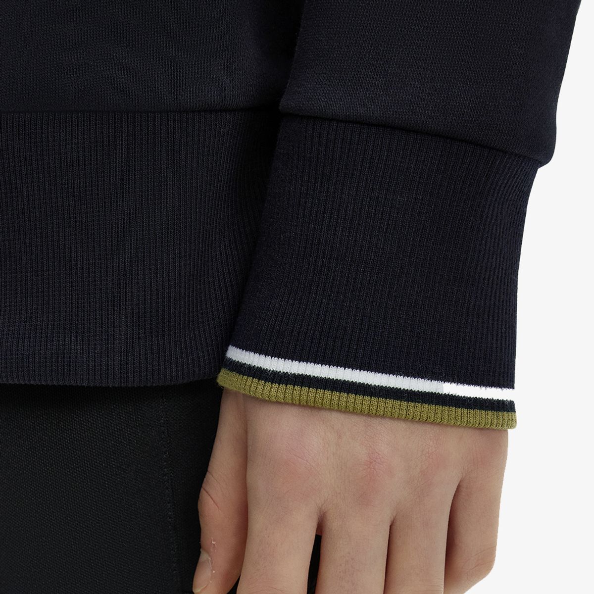 프레드페리(FRED PERRY) [Sport] 릴렉스드 하프 집 칼라 스웻셔츠 - 블랙 AFPM2G32426-184