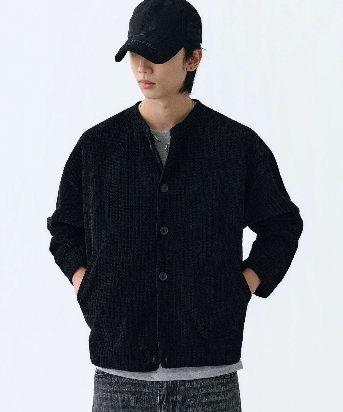 엘엑스티(LXT) 헤비웨이트 벨루아 코듀로이 버튼 가디건 [블랙]