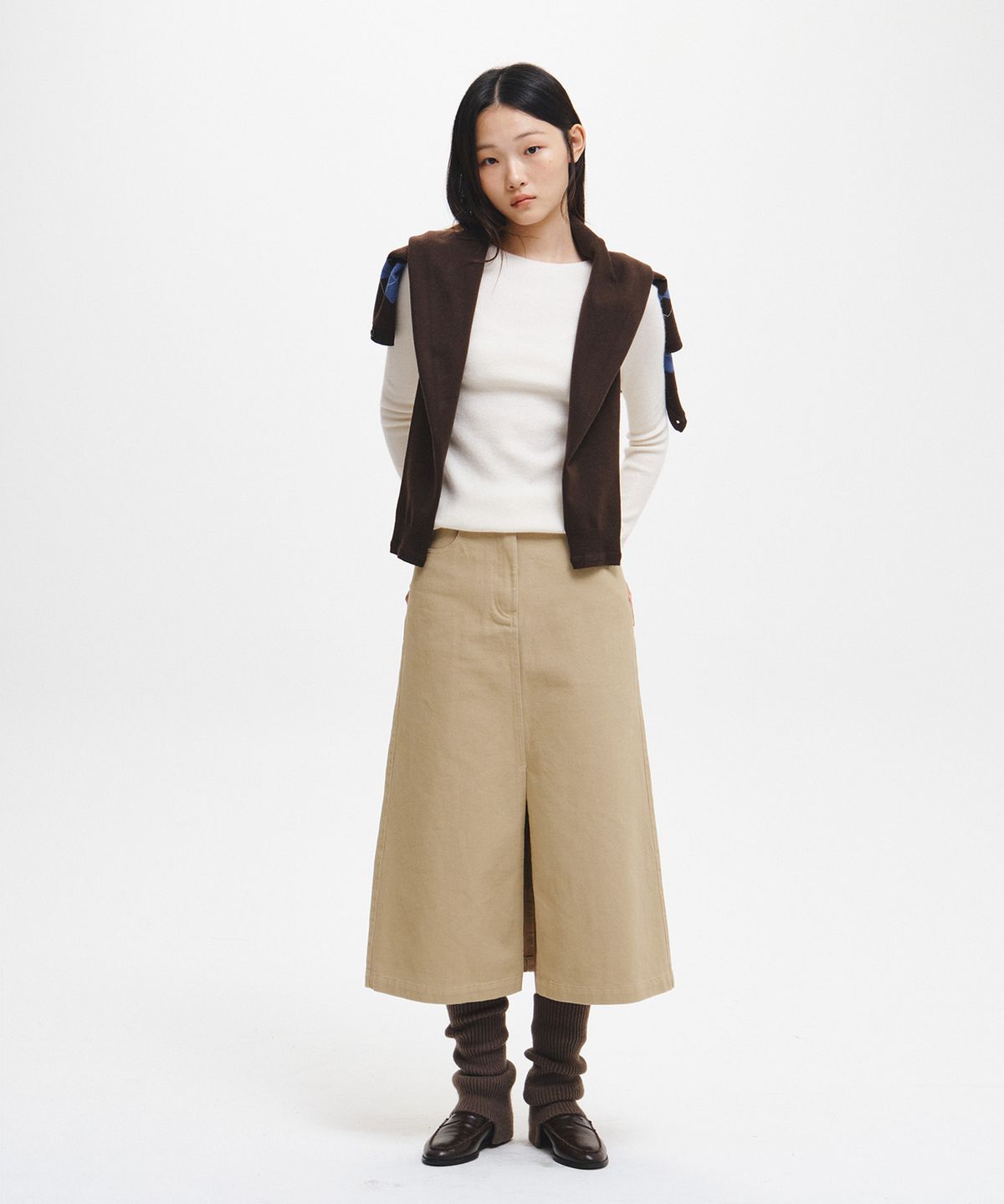 제너럴아이디어(GENERALIDEA) WOMAN 뉴베이직 A라인 스커트 [2COL] / GF3LSK514