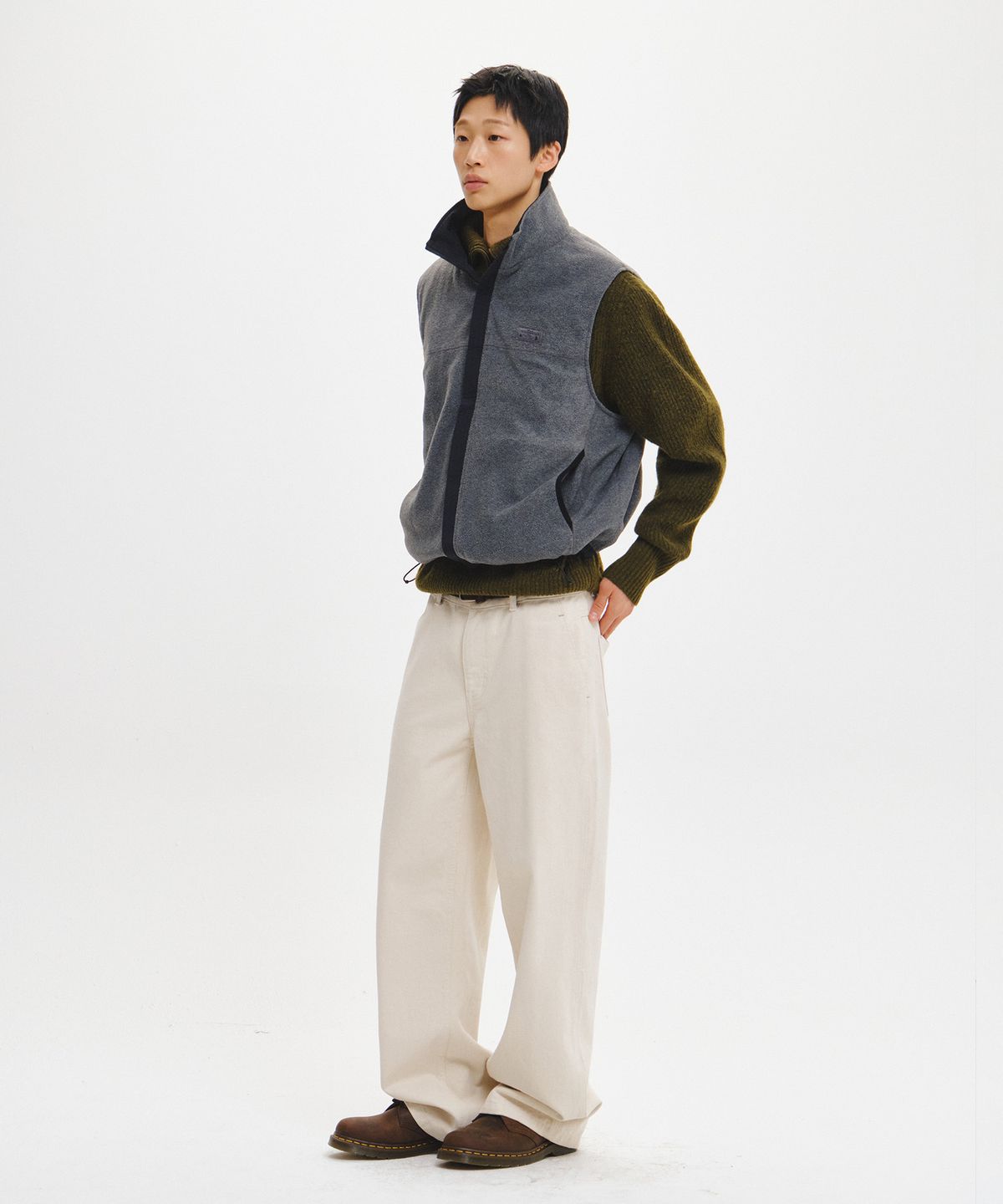 제너럴아이디어(GENERALIDEA) UNISEX 리버시블 집업 베스트 [2COL] / GF3UWV005