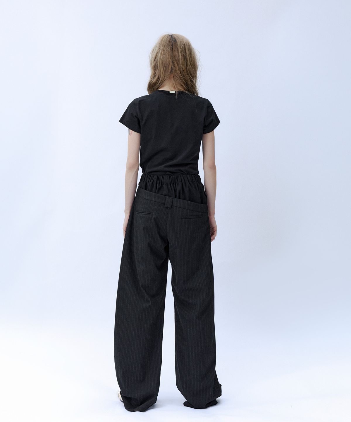 에키에타(EKIETA) Loaf Pants