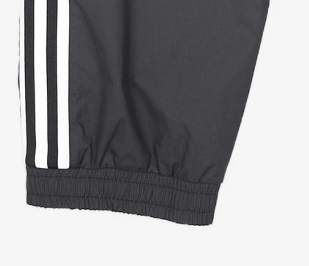 아디다스(ADIDAS) 3D 트레포일 트랙팬츠 - 블랙 / GN3543 XL