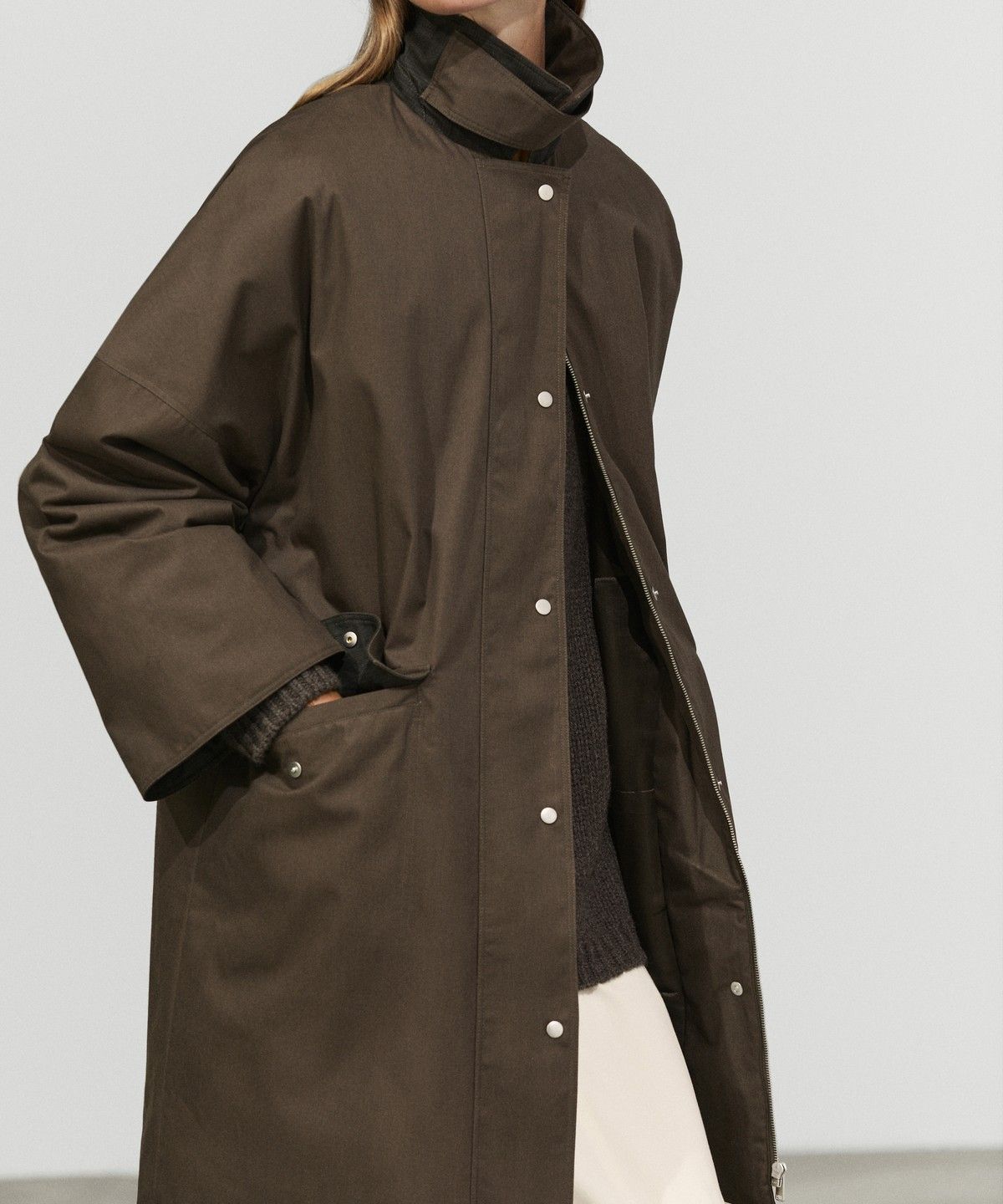 마시모두띠(MASSIMO DUTTI) 왁스 코팅 효과 체크 안감 파카