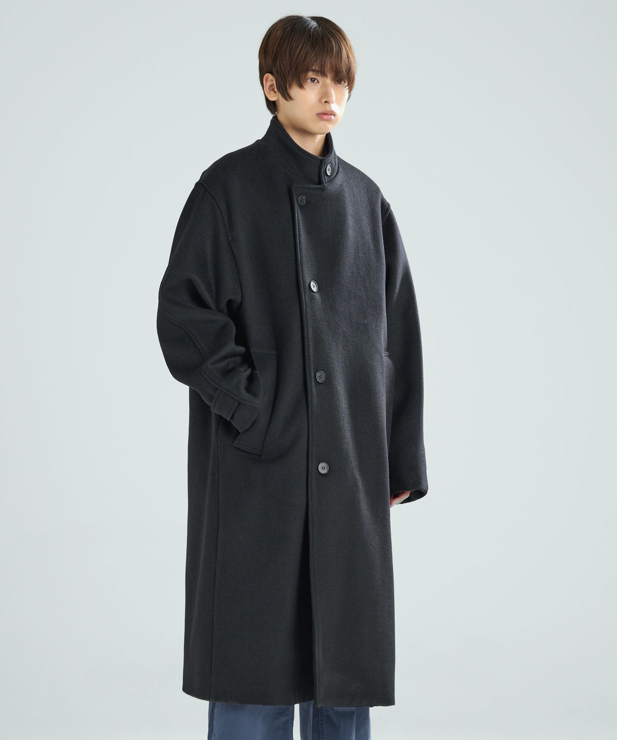 지플리시(ZPLISH) 하이넥 울 롱코트 블랙