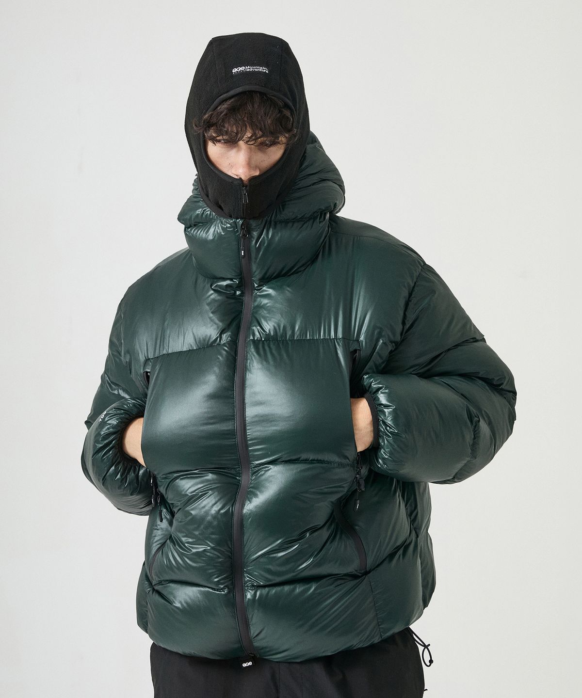 플루크(FLUKE) AQE 마운트 라이엘 바라클라바 다운 자켓 다크그린 FPJ228