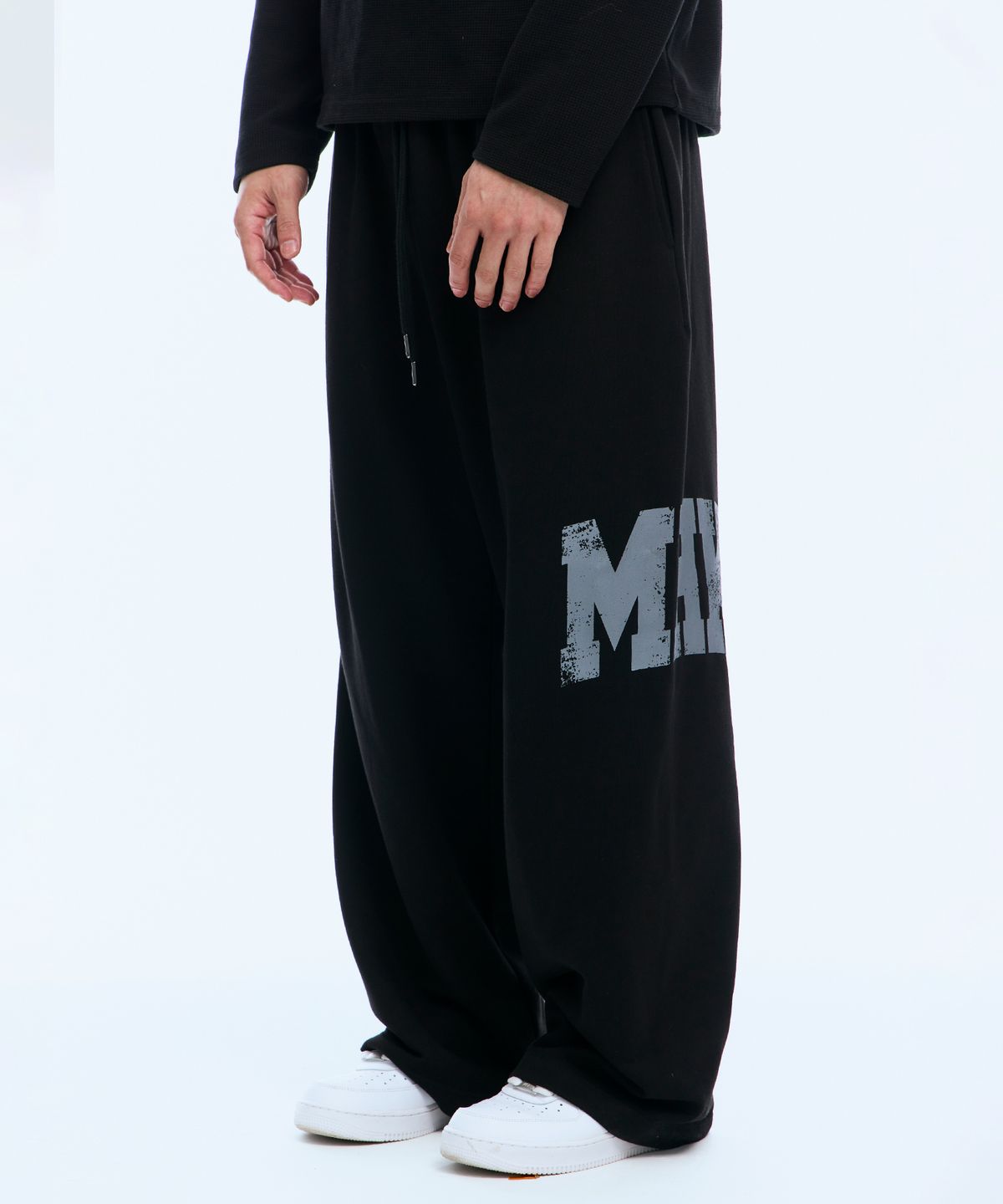 미학(MIHAK) 바시티 크랙 와이드 팬츠 (BLACK)