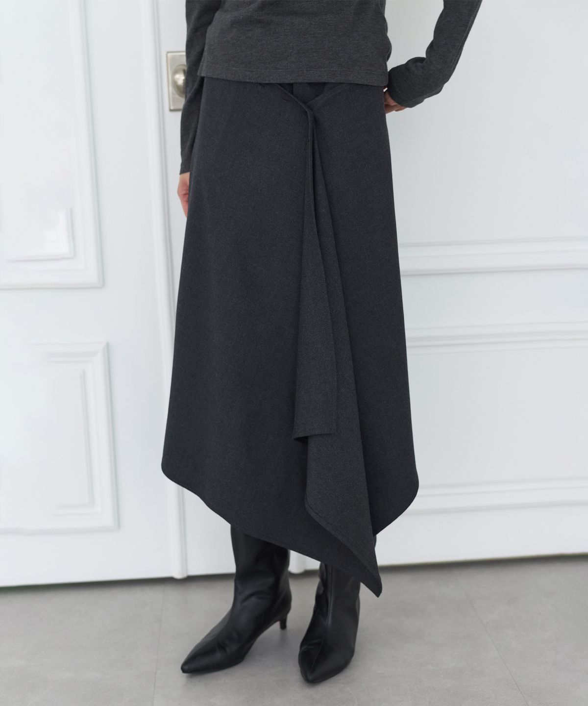 세르크(SERQUE) Draped Long Skirt _ Dark Gray