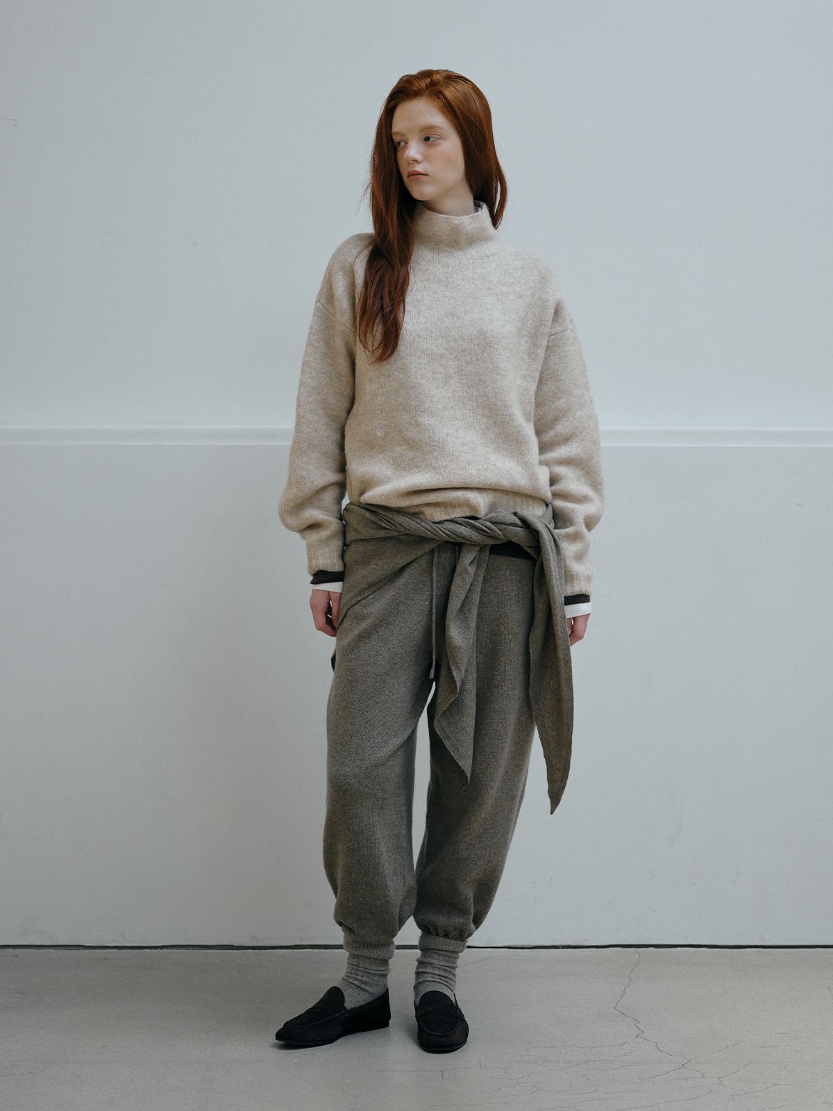 리플레인(REPLAIN) ITALIAN ALPACA HIGH NECK TOP_PALE BEIGE