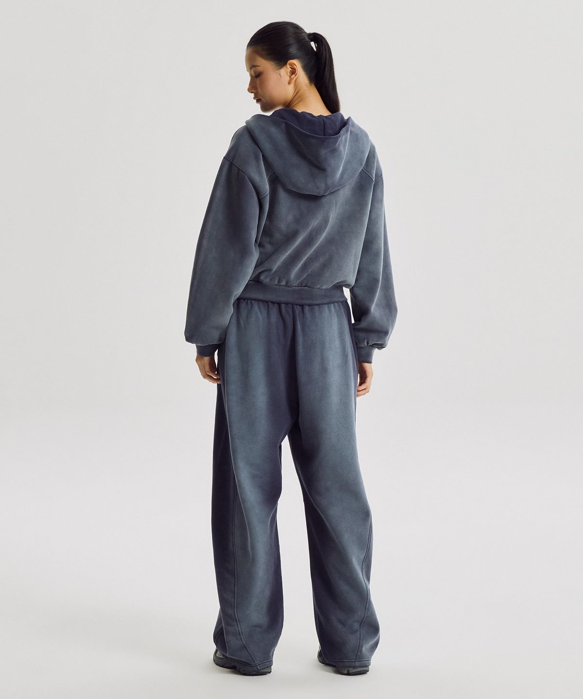 뉴발란스(NEW BALANCE) NBMDG4W052 / WOMEN 에센셜 기모 다잉 후드집업 (DENIM)
