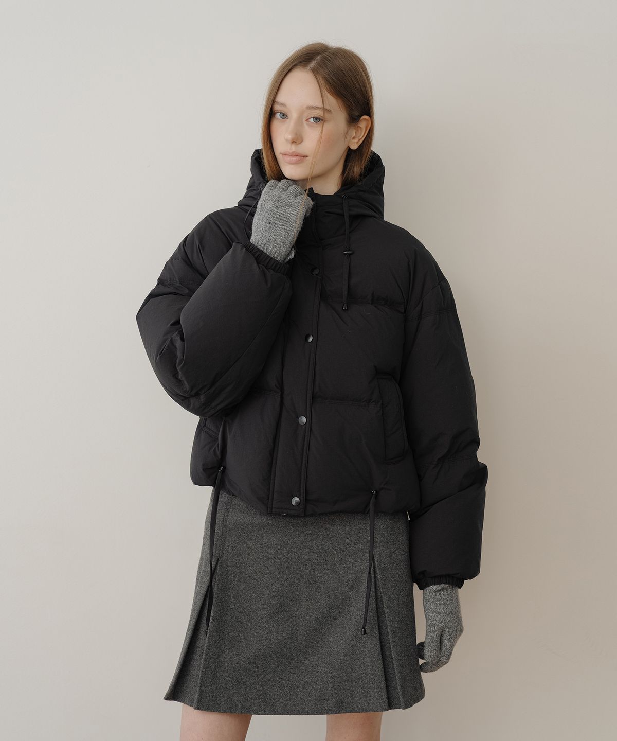 클루니(CLUNY) Cocoon Duck Down Hooded Padding - Black