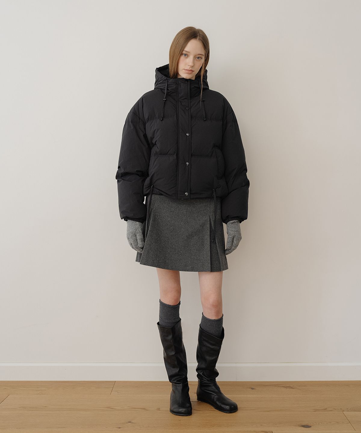 클루니(CLUNY) Cocoon Duck Down Hooded Padding - Black