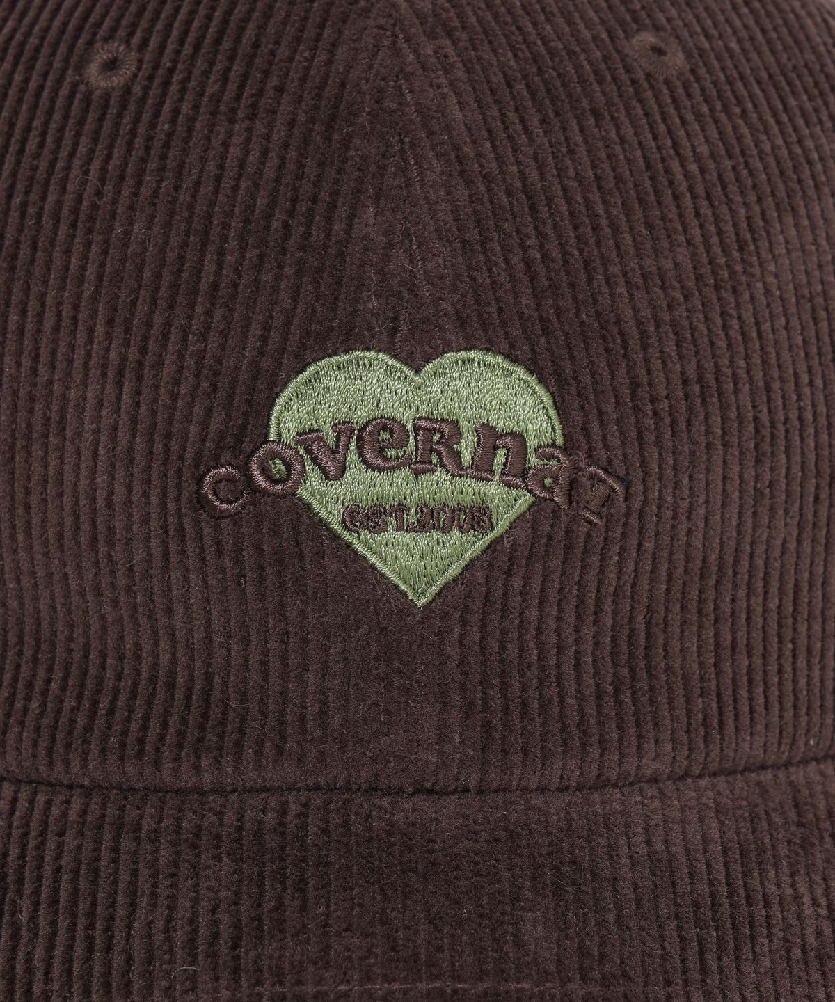 커버낫 우먼(COVERNAT WOMAN) 우먼 하트쿠퍼로고 스탠슬림 핏 코듀로이 볼캡 브라운
