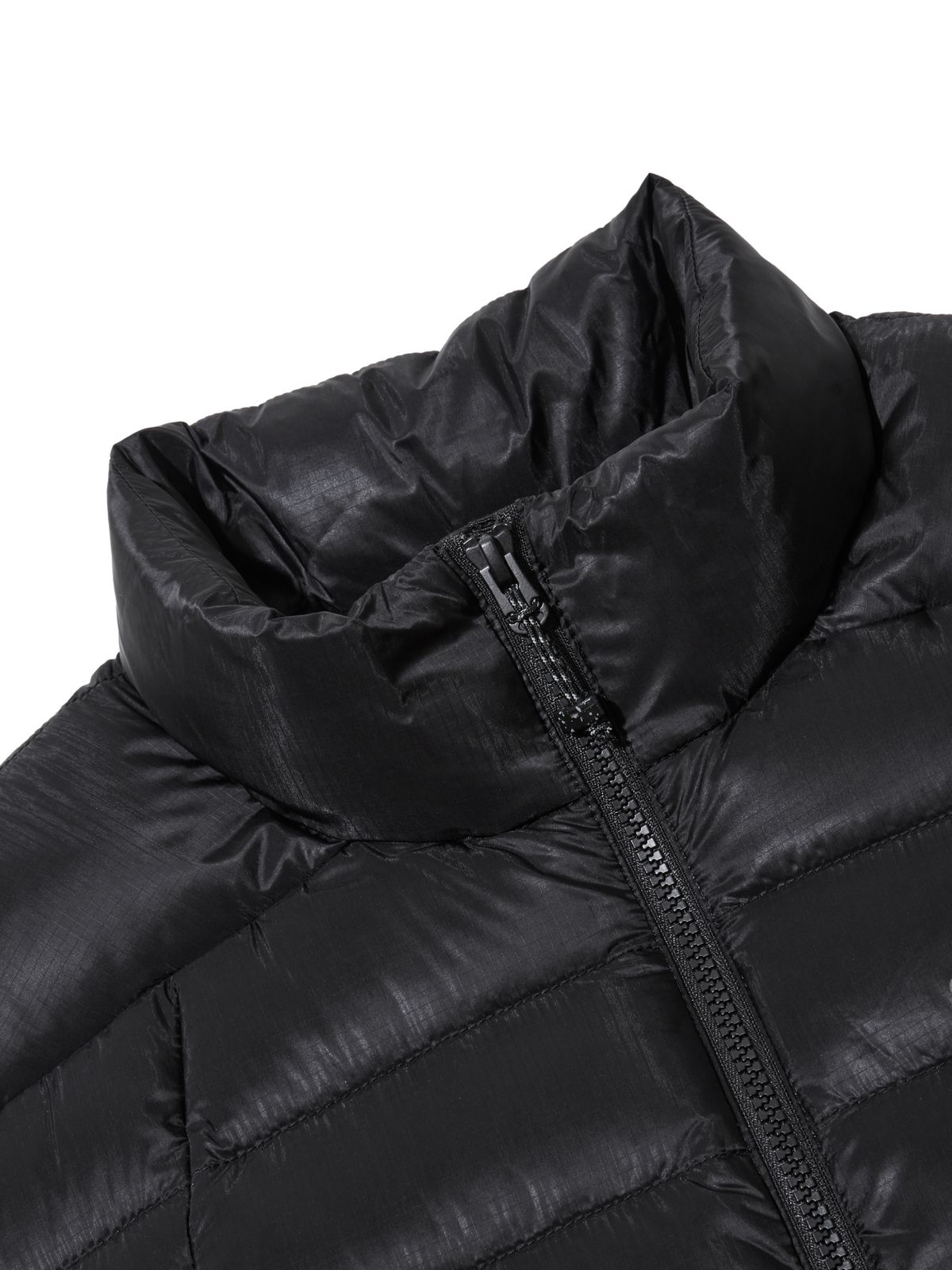 아이더(EIDER) GRATINUM (그래티넘) 남성 라이트 다운 베스트_Black_DMU26611Z1