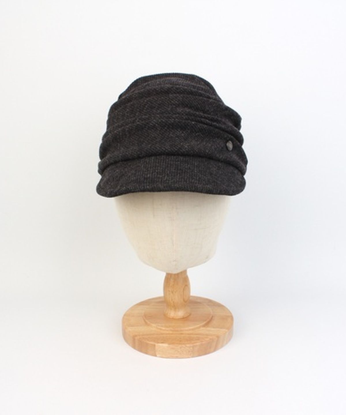 유니버셜 케미스트리(UNIVERSAL CHEMISTRY) Wrinkle Charcoal Banding Marine Cap 주름모자