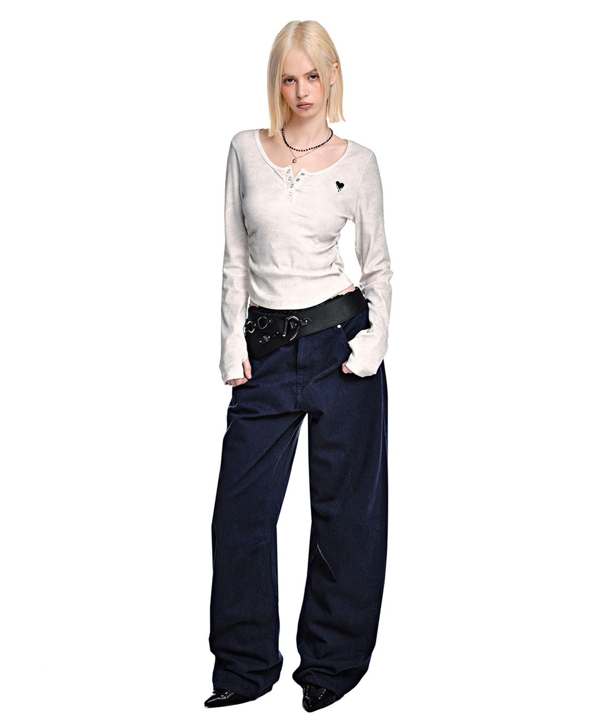 세컨모놀로그(SECONDMONO) [옷미새 미홀 콜라보]Curved Tapered Barrel-Fit Pants [COTTON DBLUE]_SEPT092DBLUE