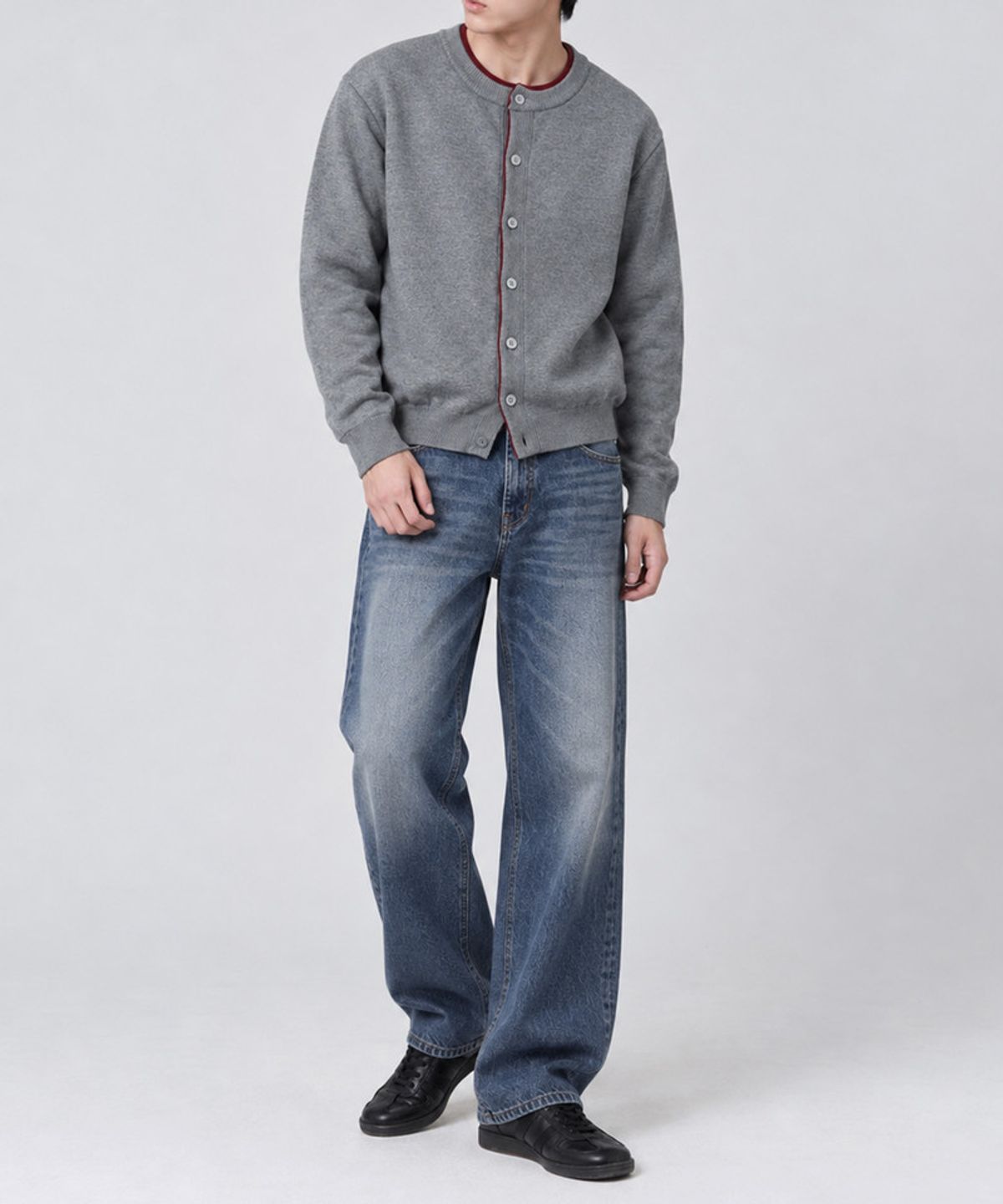 언더오프(UNDEROFF) 워셔블 배색 라운드 가디건 그레이