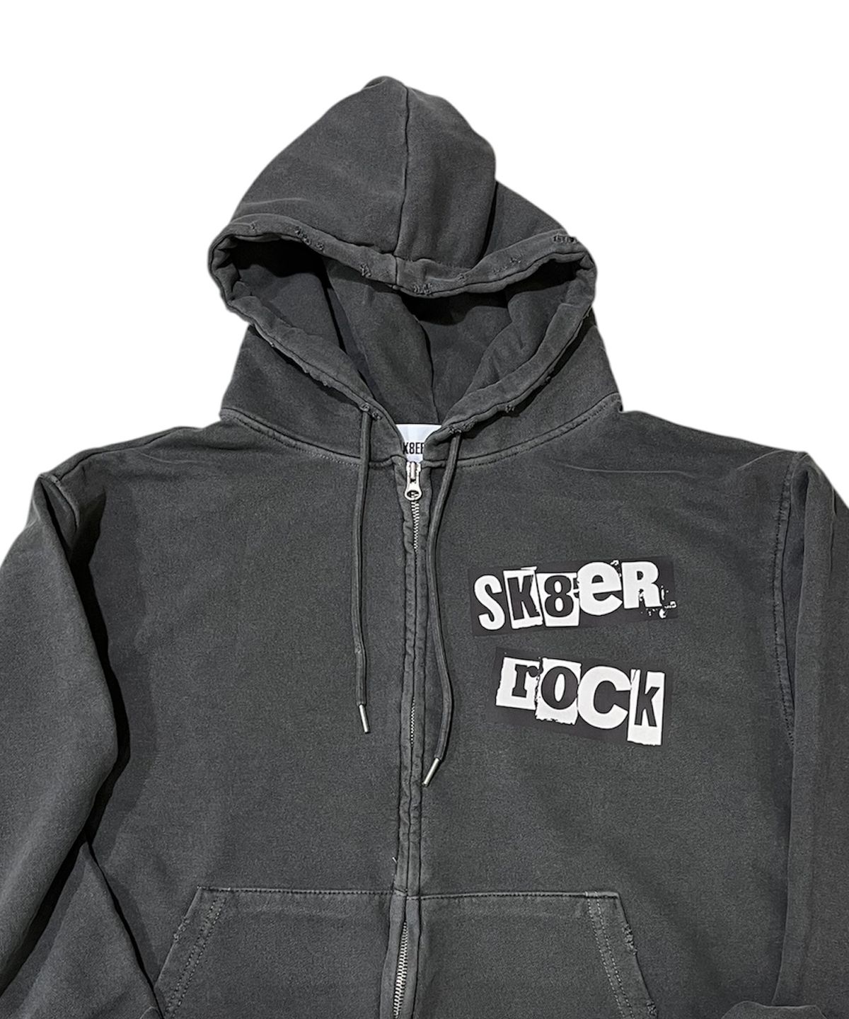 스케이터락(SK8ER ROCK) Sk8 Pigment Distressed Zip Hoodie (washed charcoal)