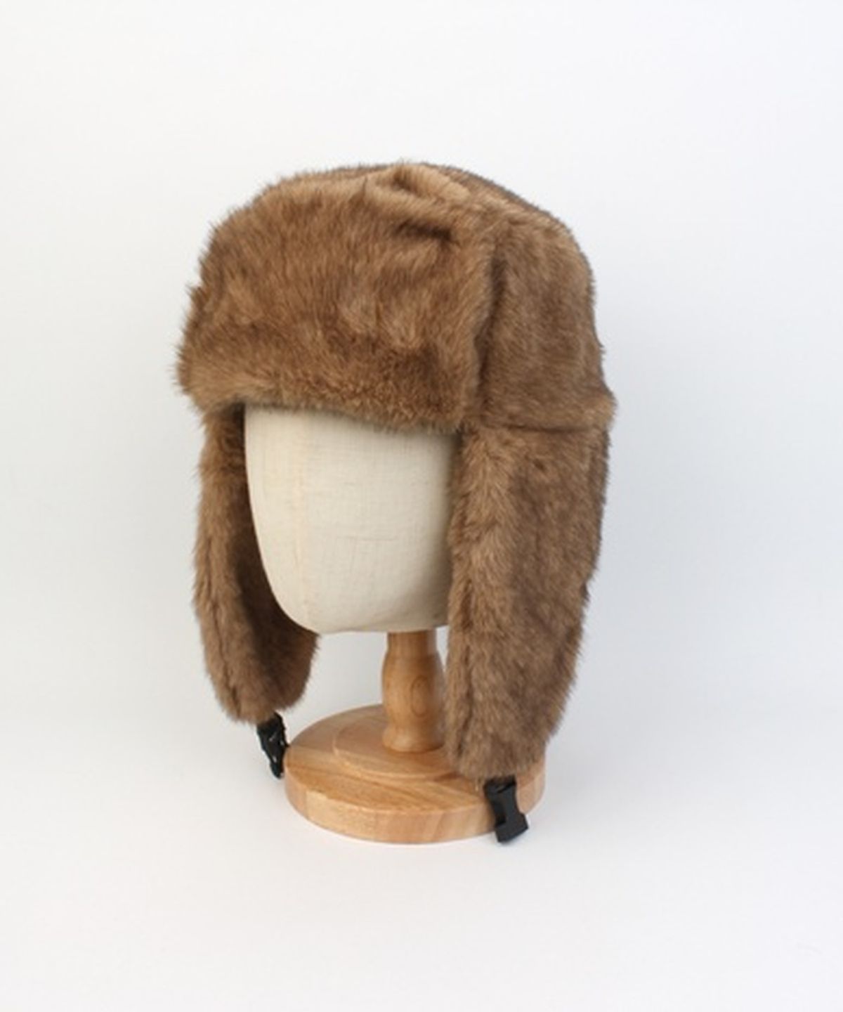 유니버셜 케미스트리(UNIVERSAL CHEMISTRY) Eskimo Fur Brown Aviator Hat 귀달이모자