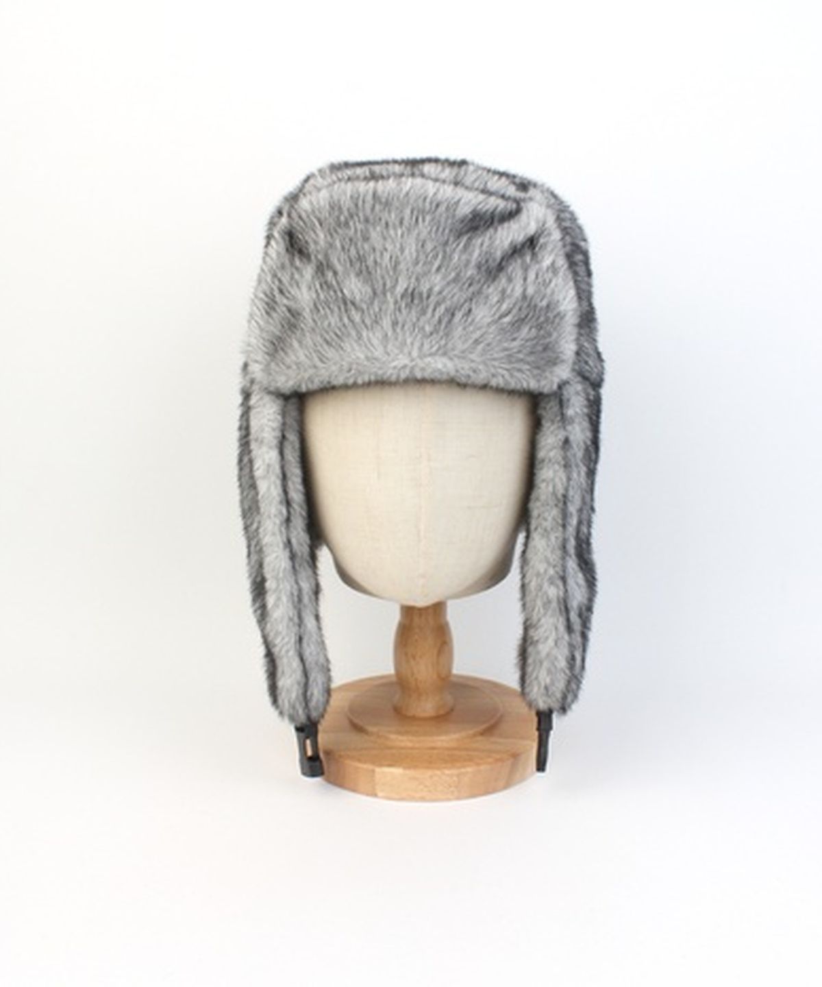 유니버셜 케미스트리(UNIVERSAL CHEMISTRY) Eskimo Fur Gray Aviator Hat 귀달이모자