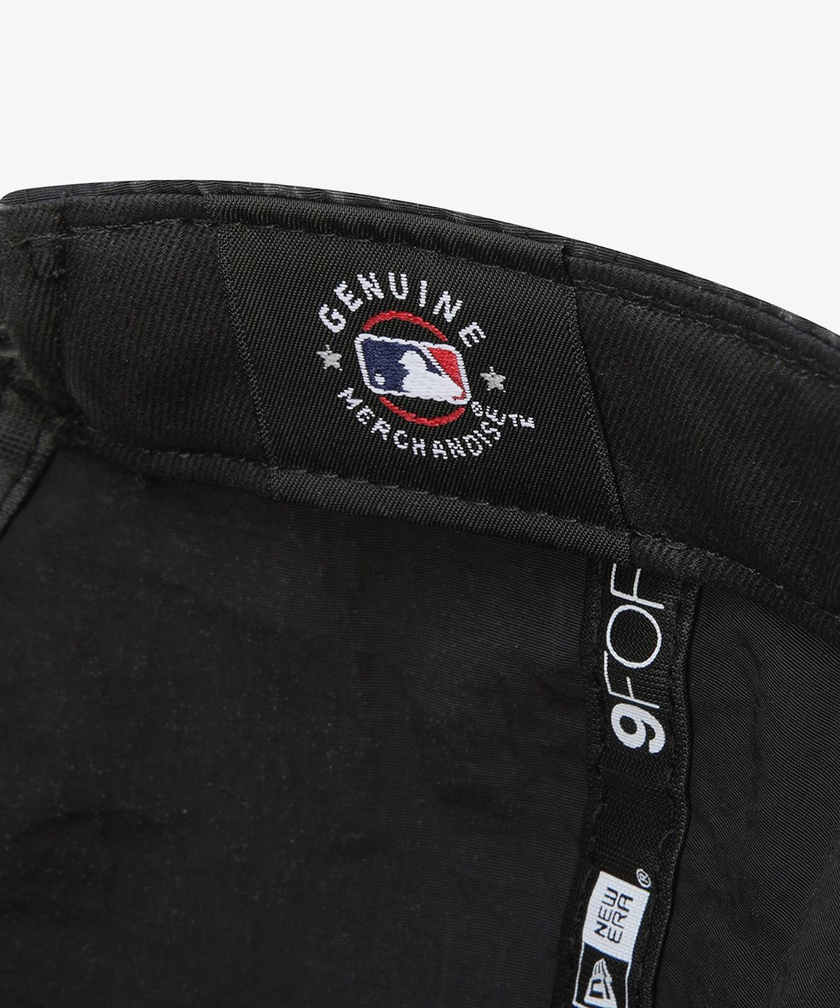 뉴에라(NEW ERA) MLB 뉴욕 양키스 빈티지 나일론 언스트럭쳐 볼캡 블랙 15444133