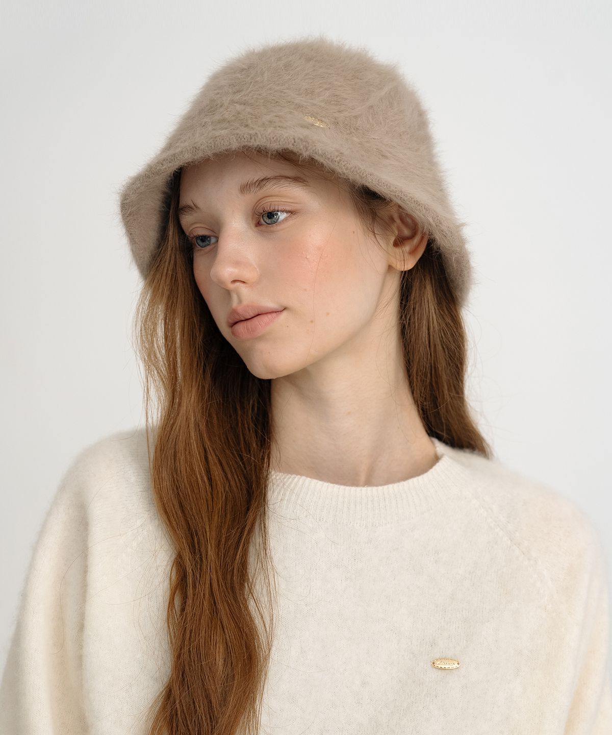 클루니(CLUNY) Soft Angora Cloche Hat - Brown