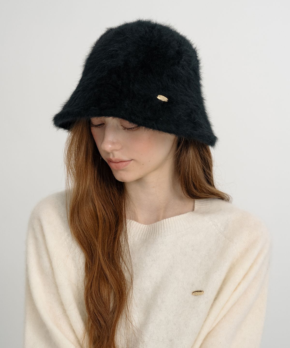 클루니(CLUNY) Soft Angora Cloche Hat - Black
