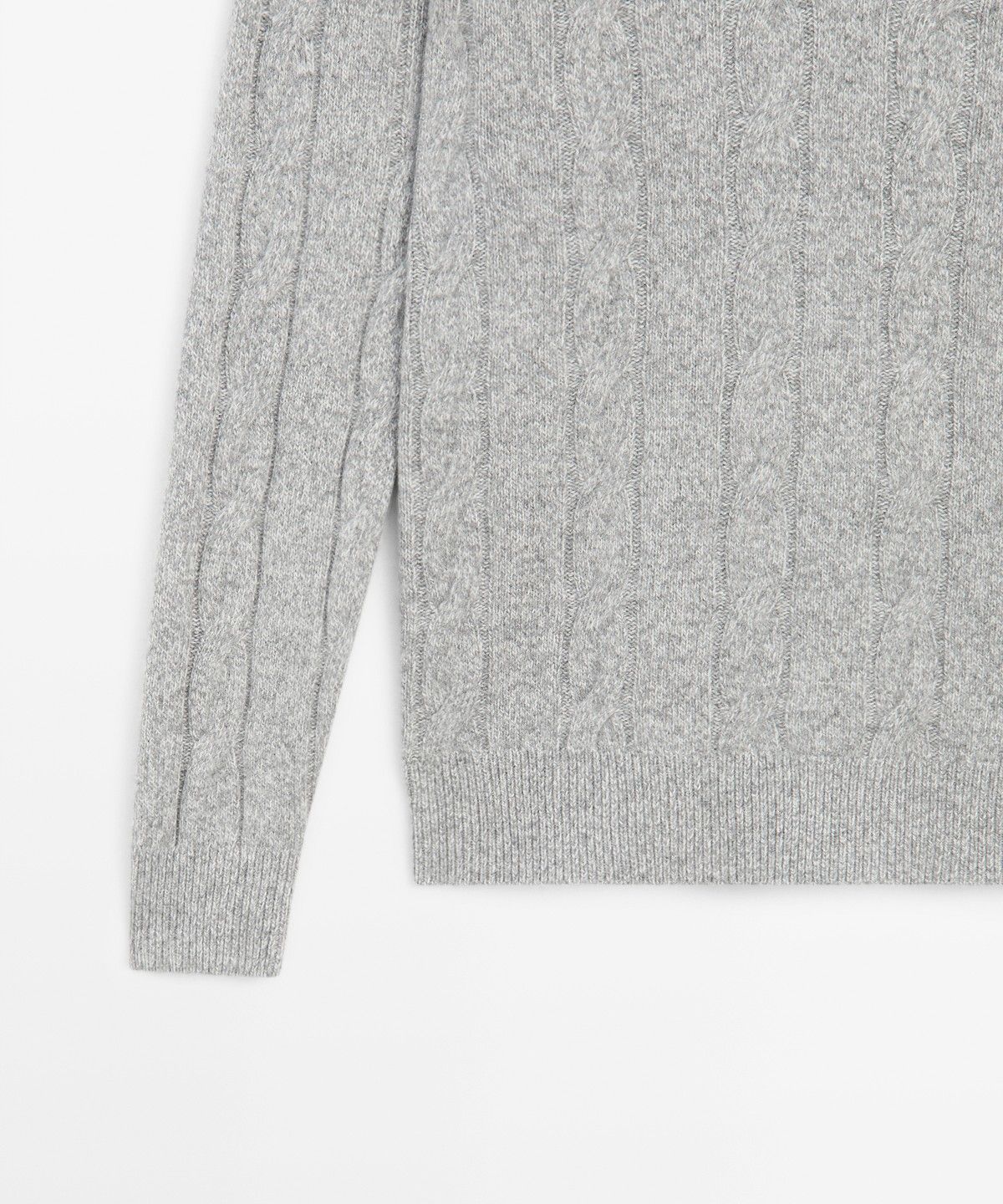 마시모두띠(MASSIMO DUTTI) 100% 울 케이블 니트 스웨터