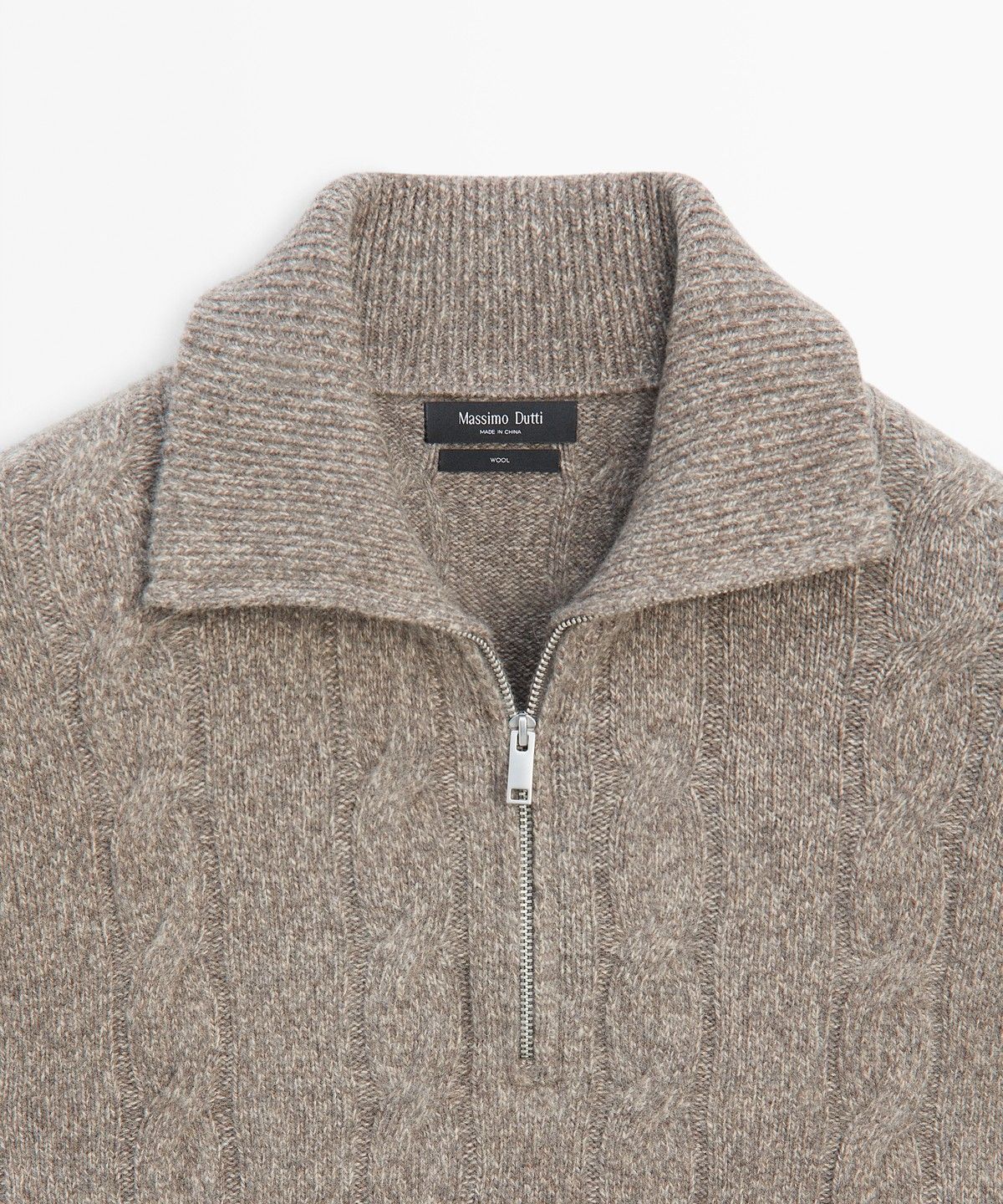 마시모두띠(MASSIMO DUTTI) 100% 울 케이블 니트 스웨터