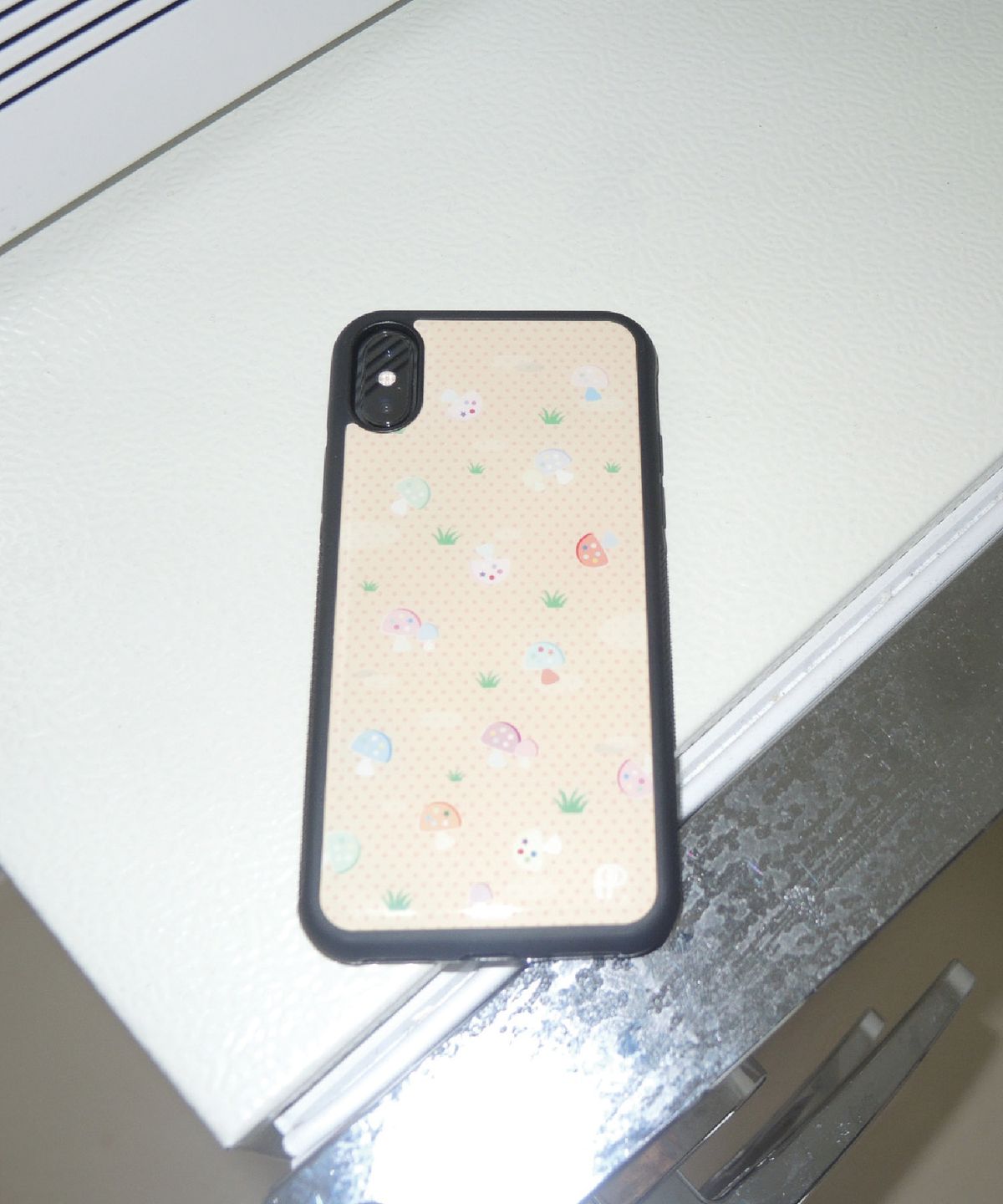 피더블유엘피 아카이브(PWLP ARCHIVE) Beige mushroom epoxy case