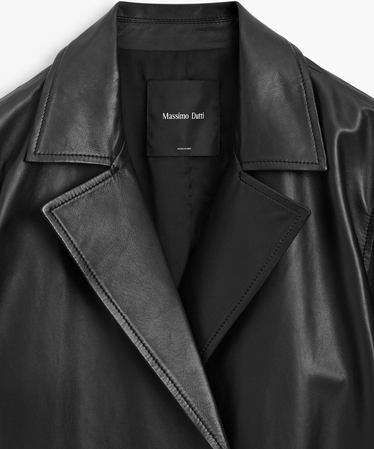 마시모두띠(MASSIMO DUTTI) 나파 가죽 롱 트렌치
