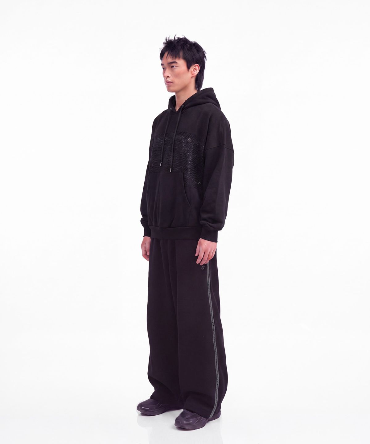 몰트선셋(MOLTSUNSET) Fishnet Distressed Hoodie - Black