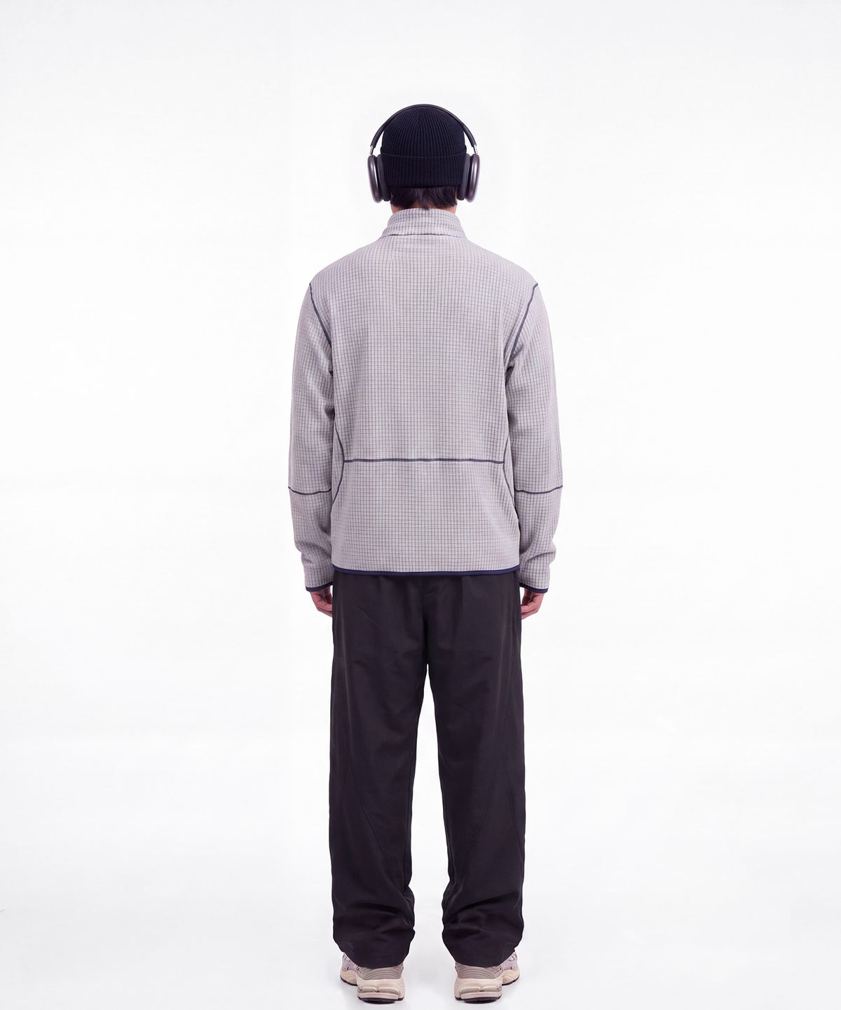 몰트선셋(MOLTSUNSET) Row Stitch Grid Quarter-Zip - Gray