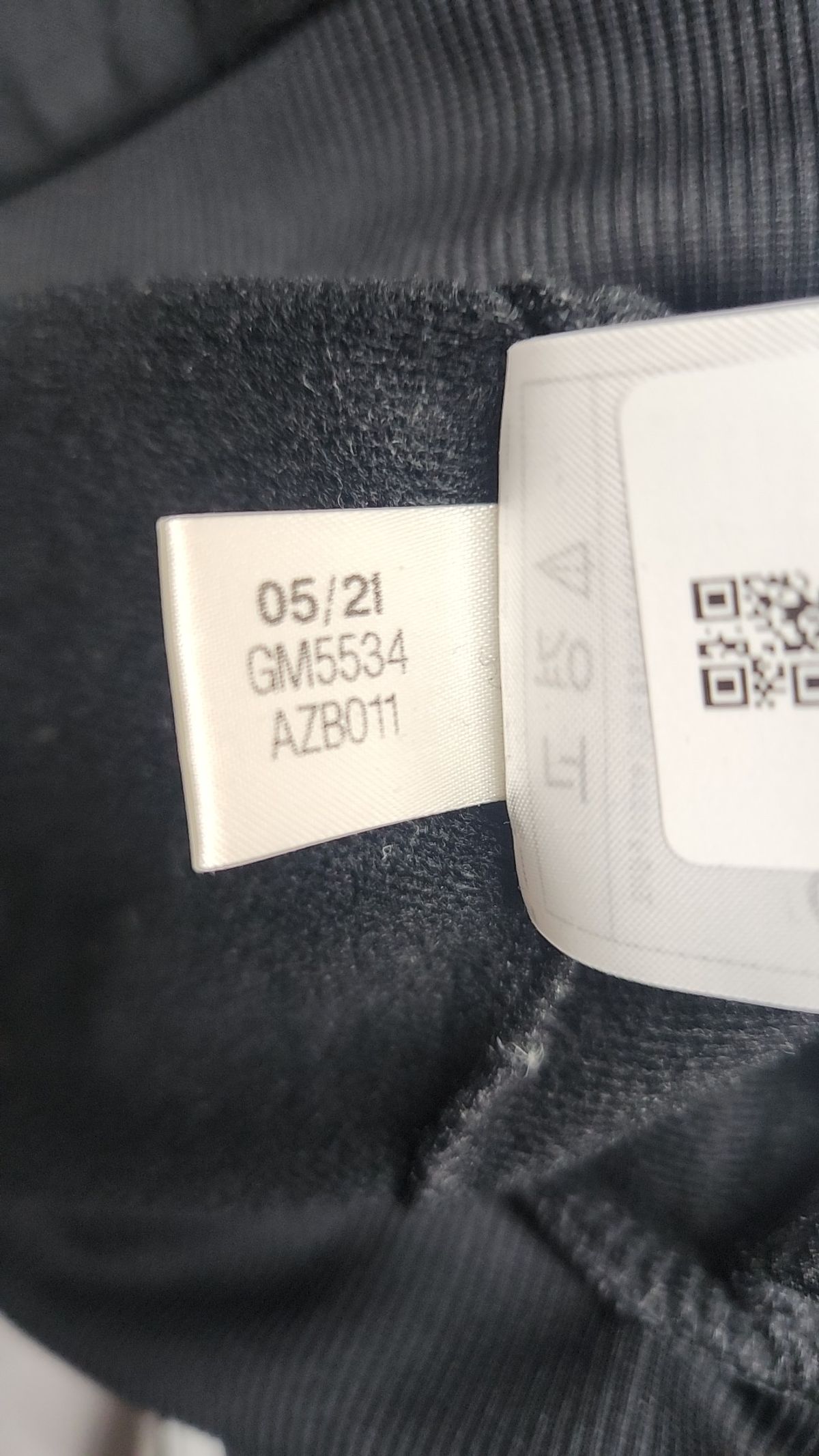 아디다스(ADIDAS) Essentials 3-Stripes Track Suit GM5534 S