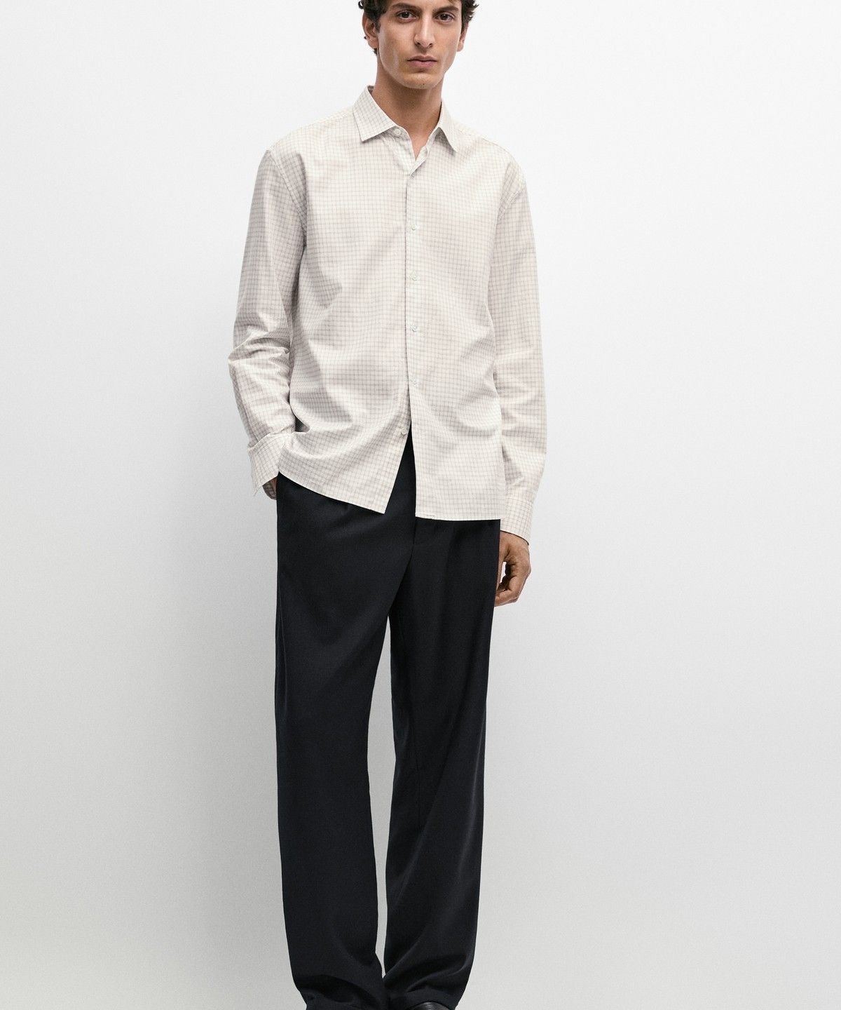 마시모두띠(MASSIMO DUTTI) 100% 울 스웨이드 릴랙스 핏 팬츠