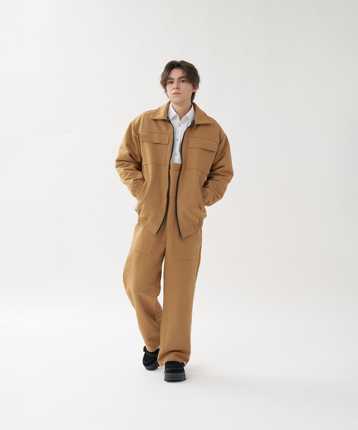 플랑 드 마룬(PLAN DE MAROON) WOOL ZIP-UP JUMPER_CAMEL