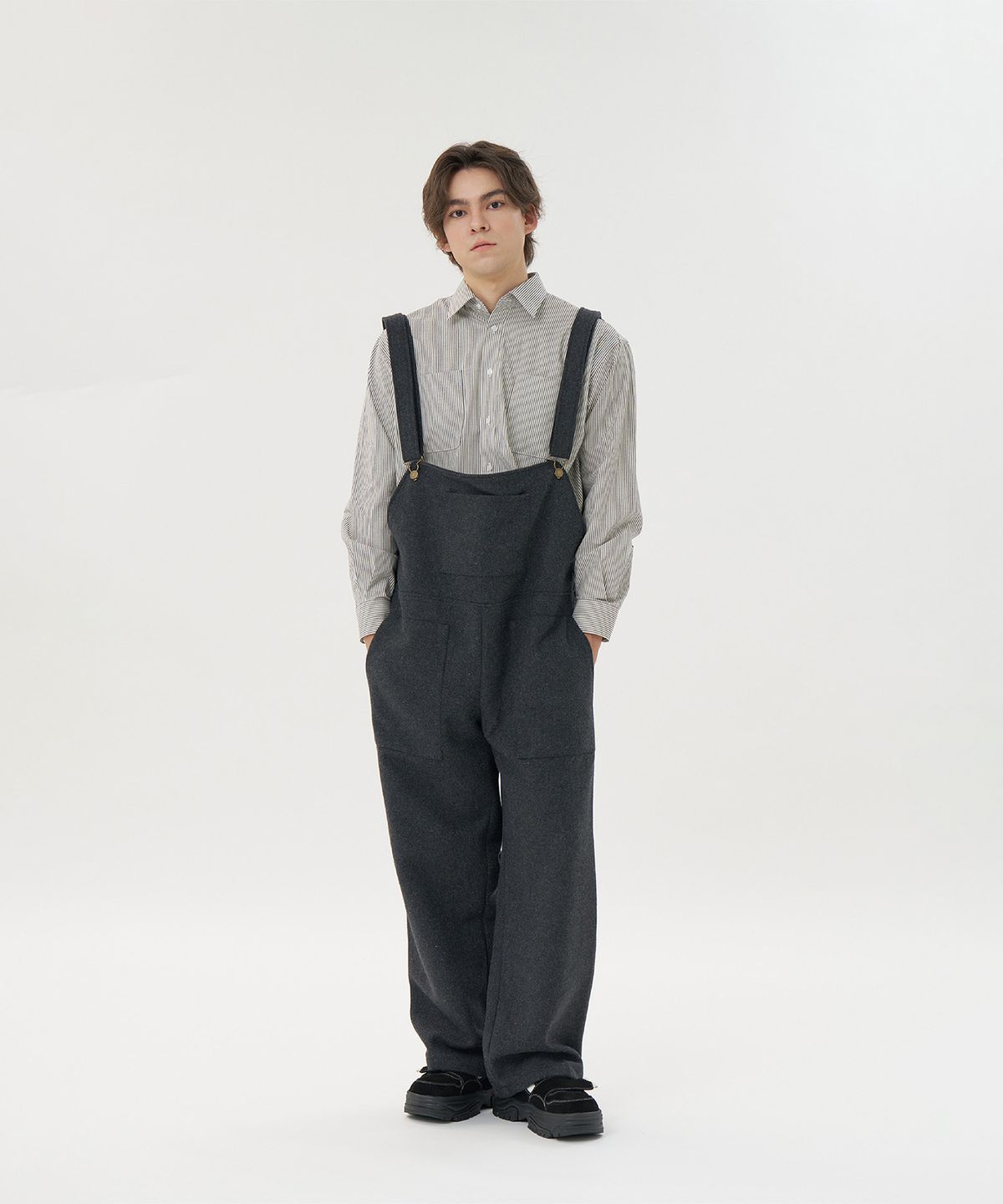 플랑 드 마룬(PLAN DE MAROON) WOOL OVERALL_CHARCOAL