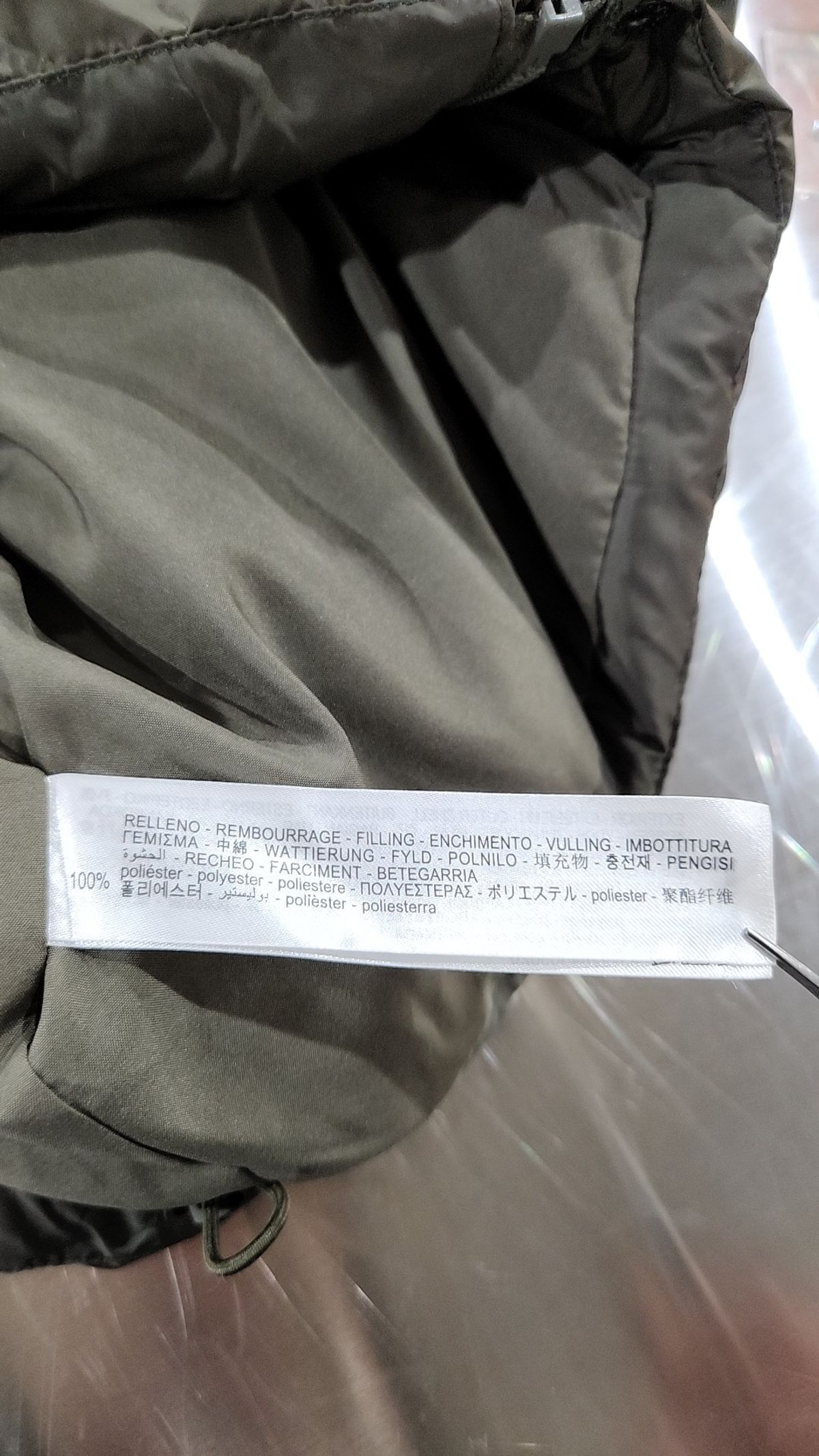 자라(ZARA) 패딩 베스트 S