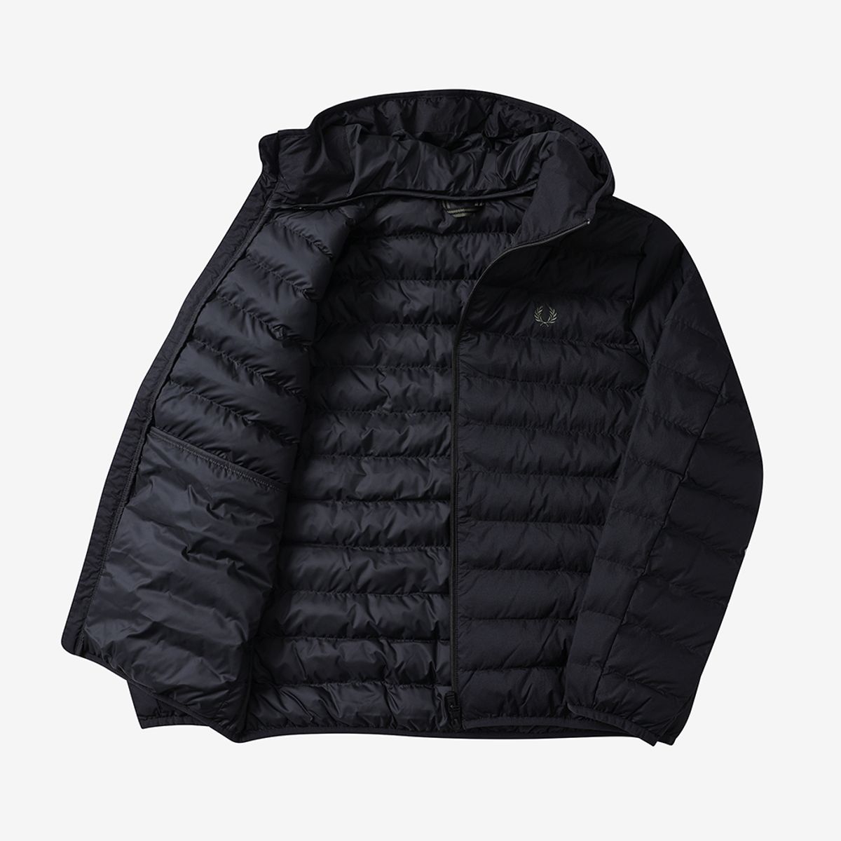 프레드페리(FRED PERRY) [Sport] 후드 인슐레이트 재킷 - 블랙 AFPM2G38553-220