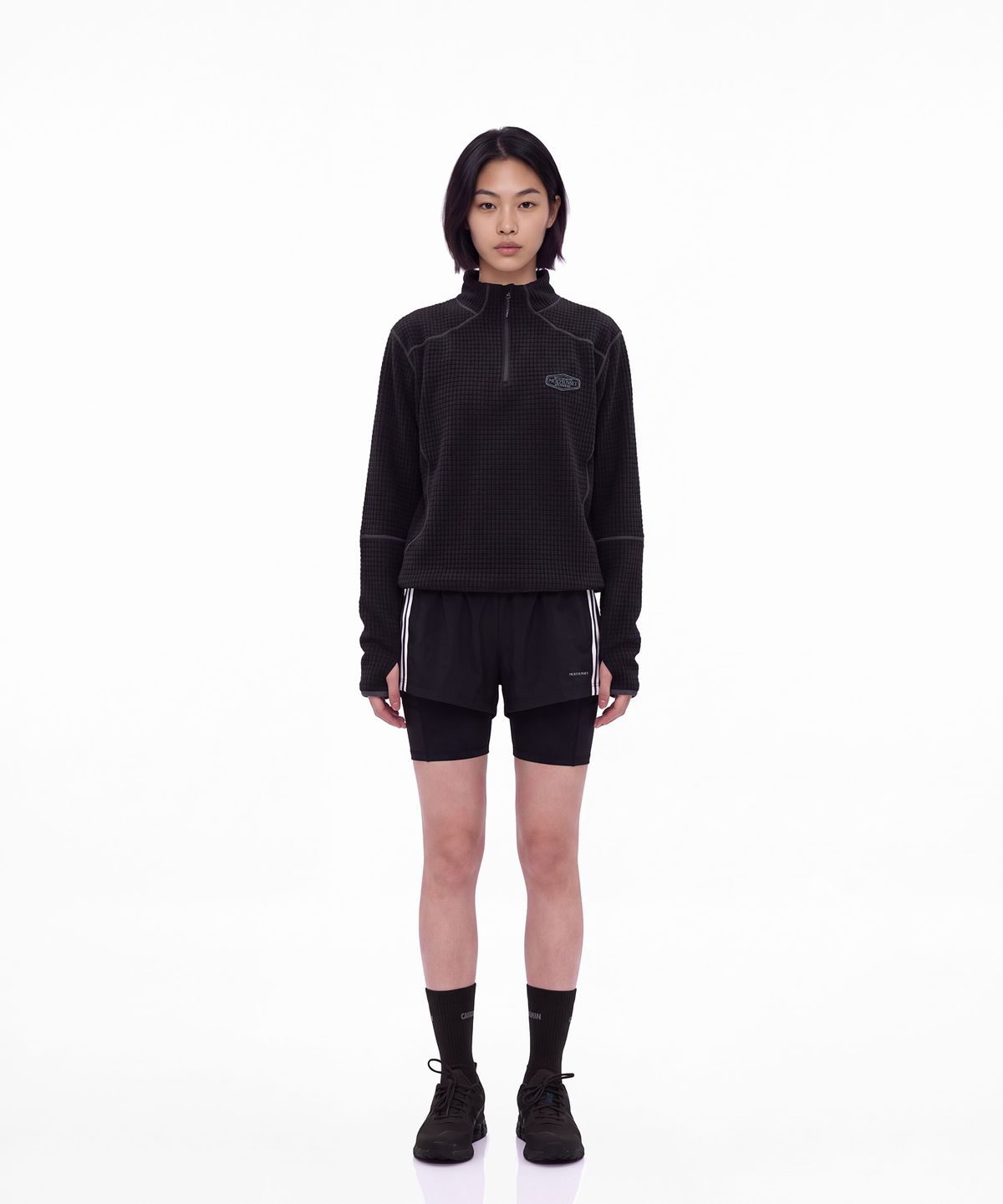 몰트선셋(MOLTSUNSET) Row Stitch Grid Quarter-Zip - Black