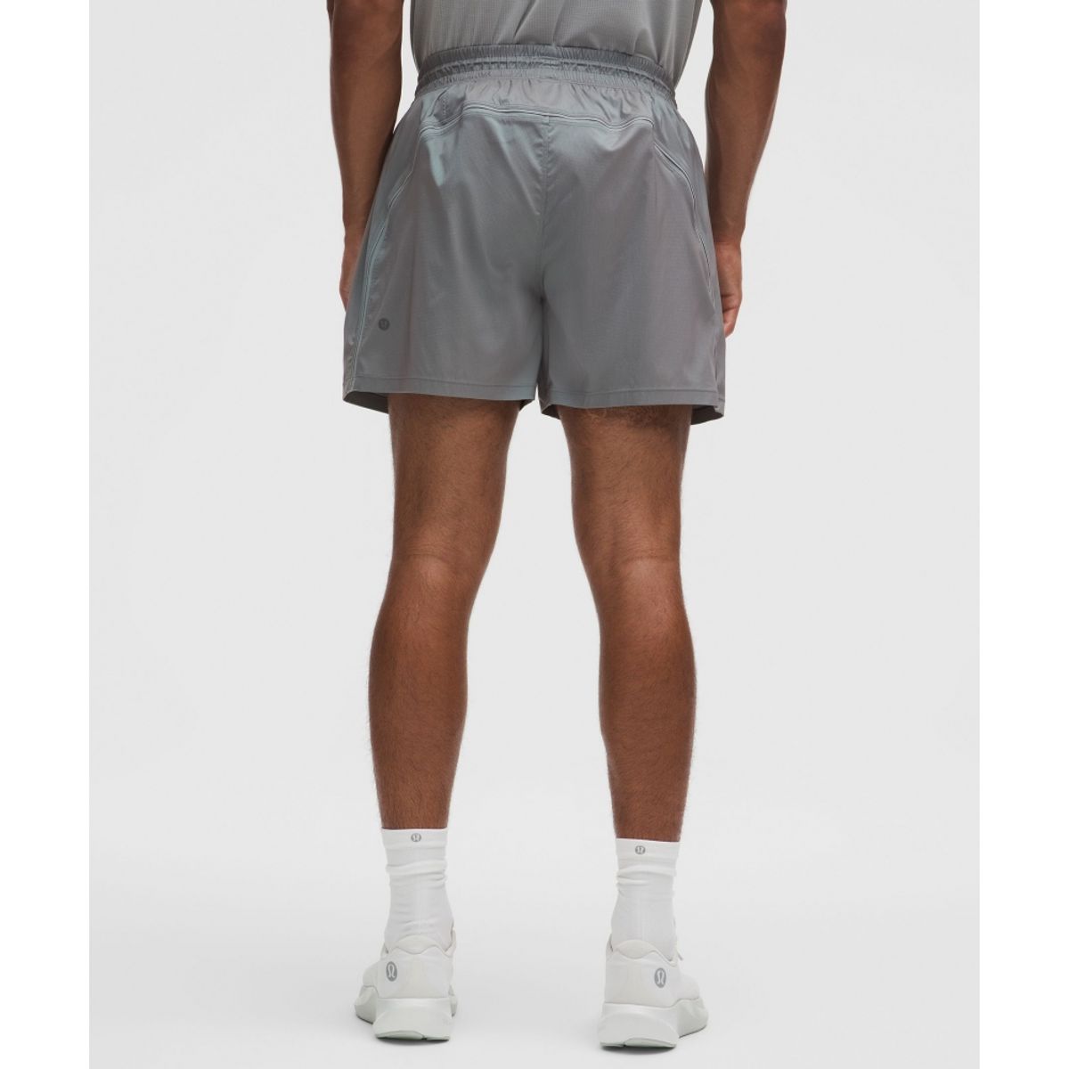 룰루레몬(LULULEMON) 페이스 브레이커 라이너리스 쇼츠 5inch *이리데슨트