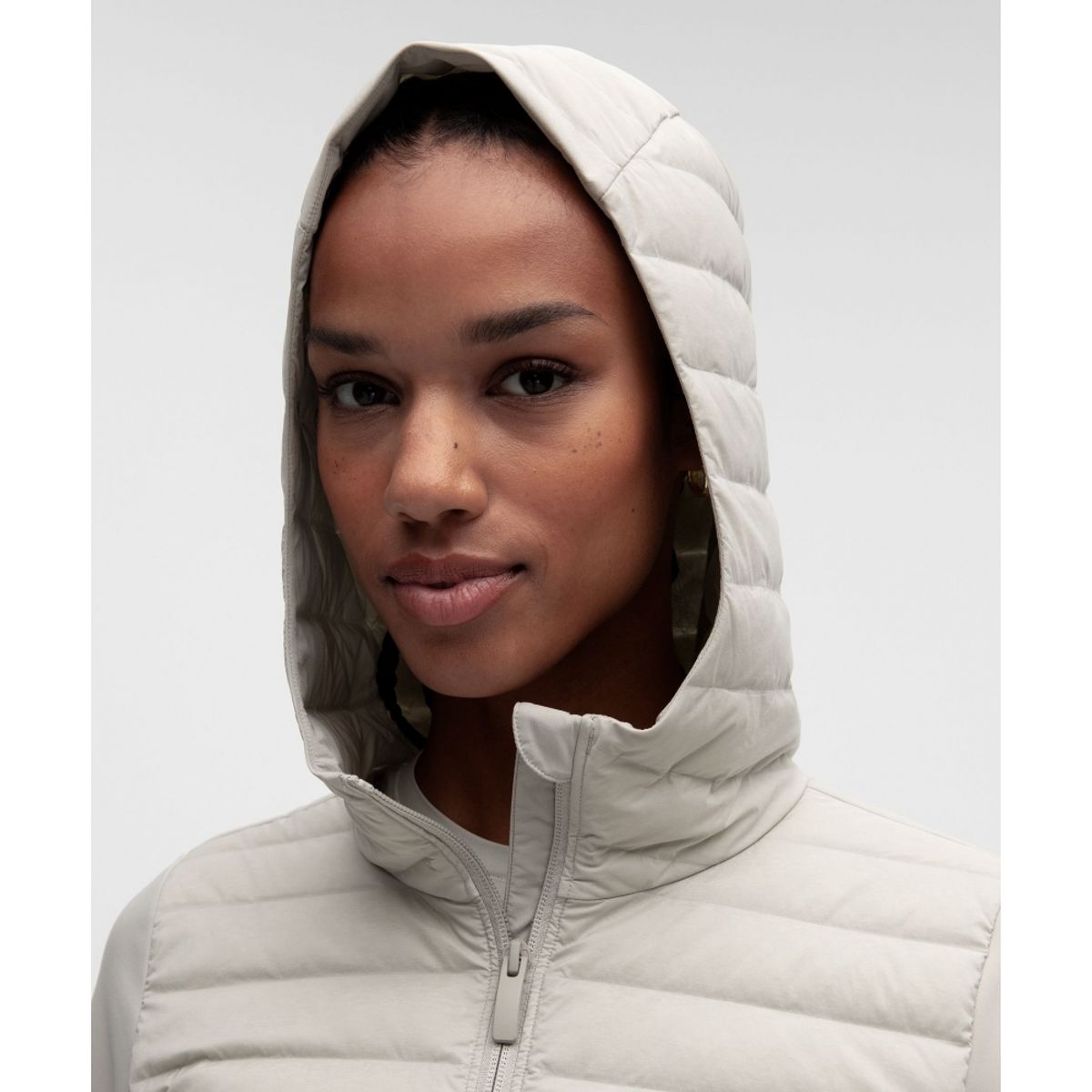 룰루레몬(LULULEMON) 다운 앤 어라운드 700 다운 필 재킷