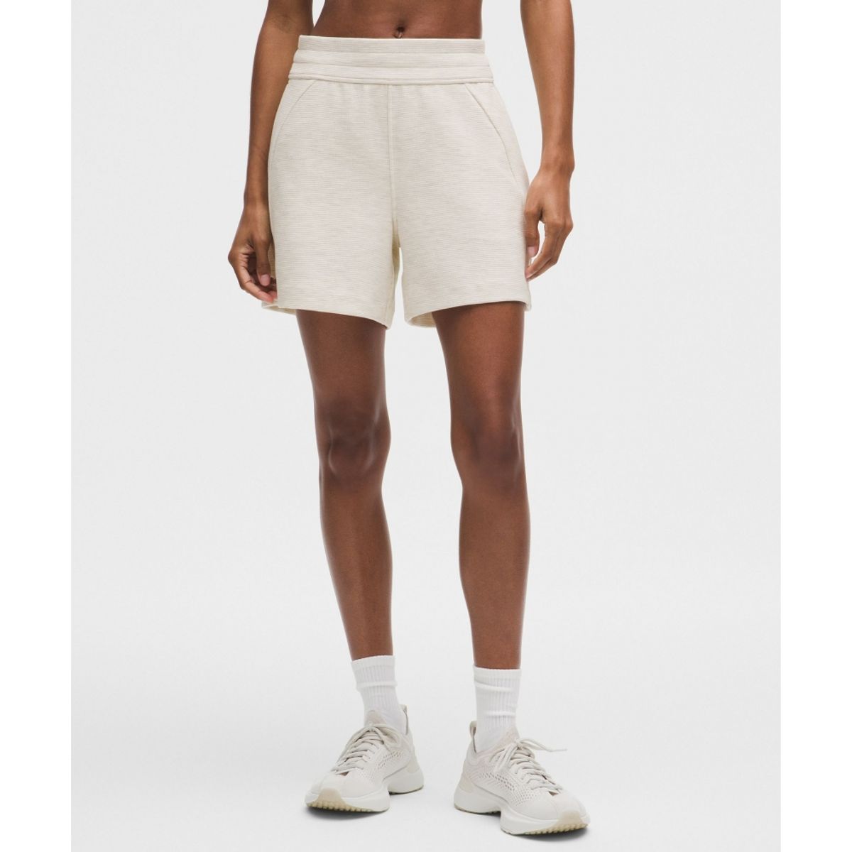 룰루레몬(LULULEMON) 스쿠바 하이라이즈 쇼츠 5inch *와플